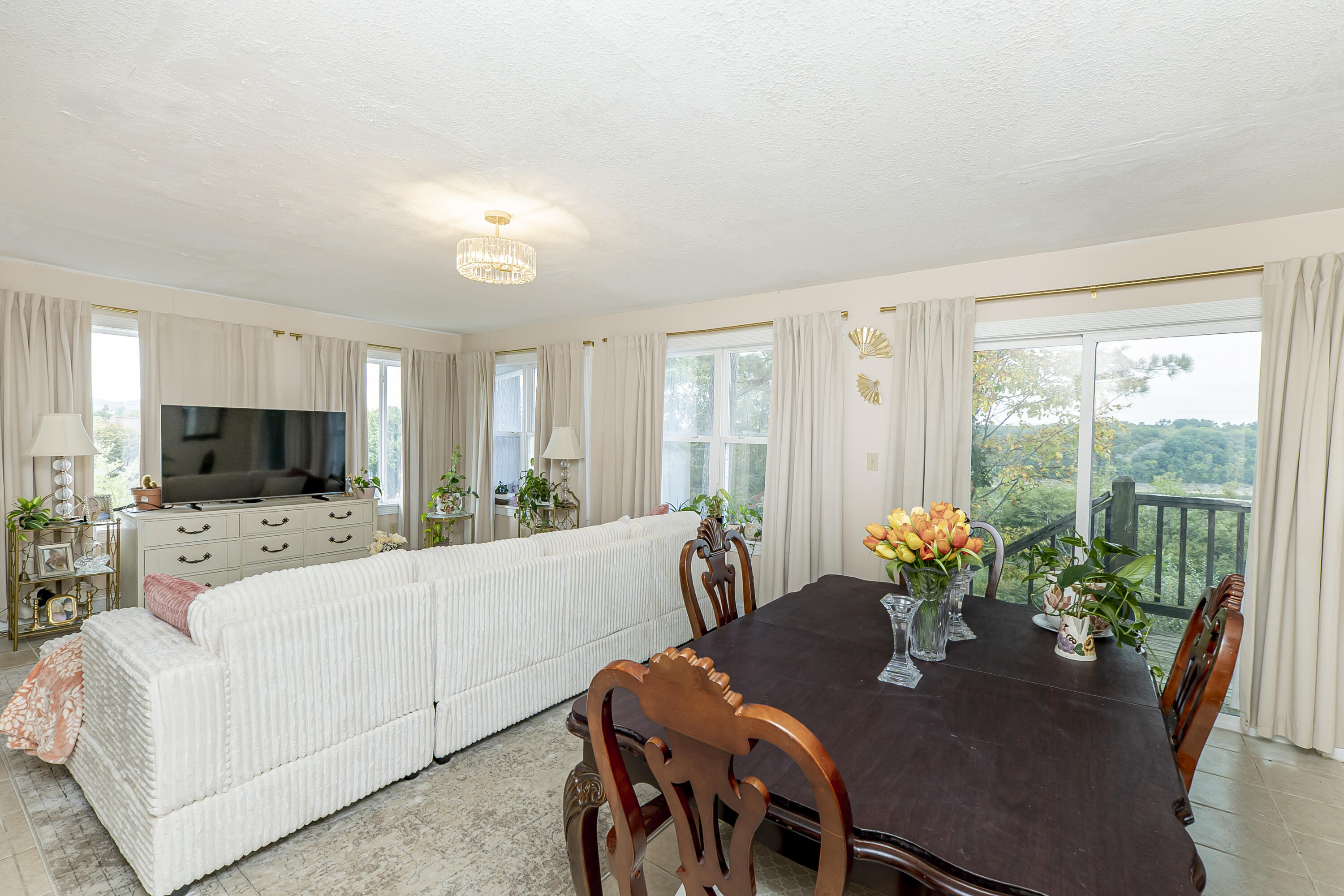 202 Peaceful Cove Lane Property Photo 43