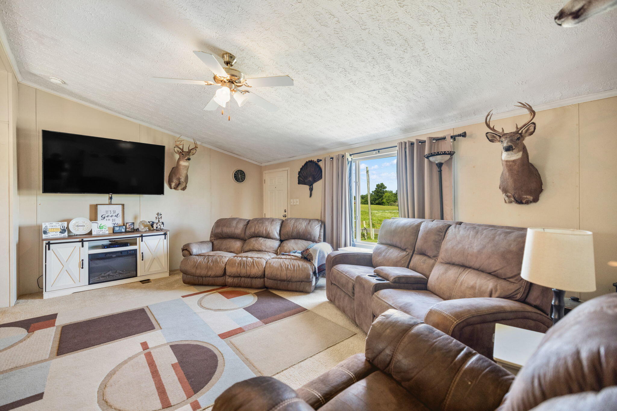 26019877 Property Photo 6