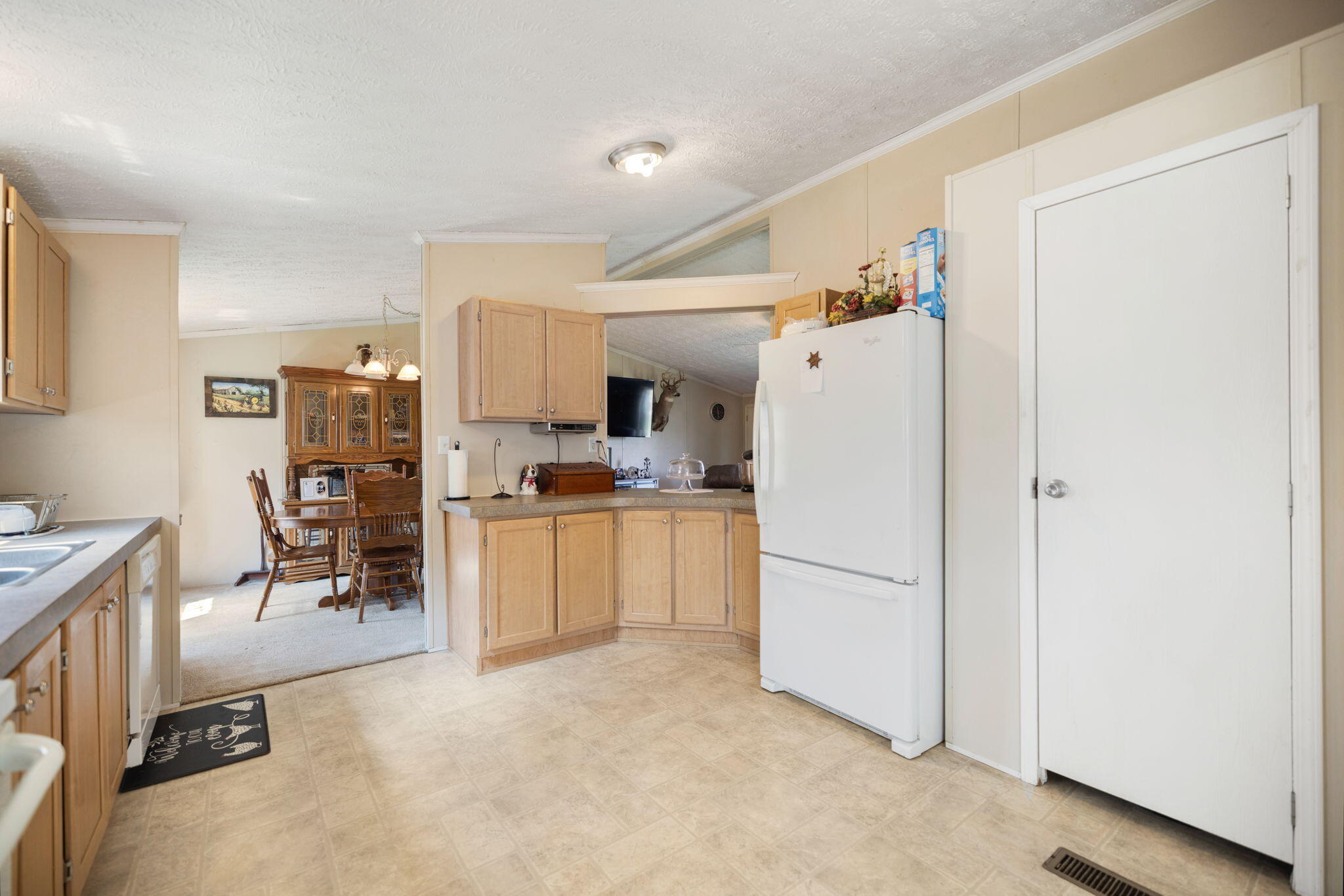 26019877 Property Photo 11