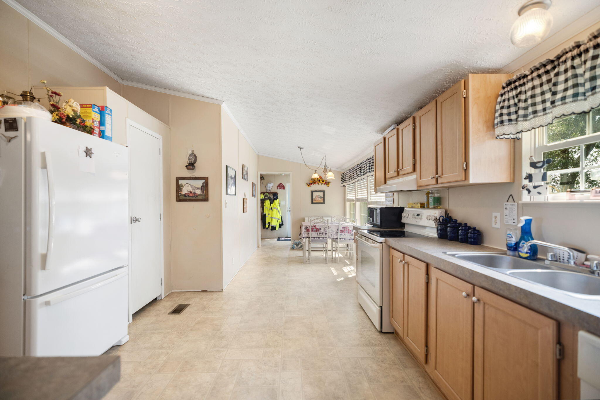 26019877 Property Photo 12