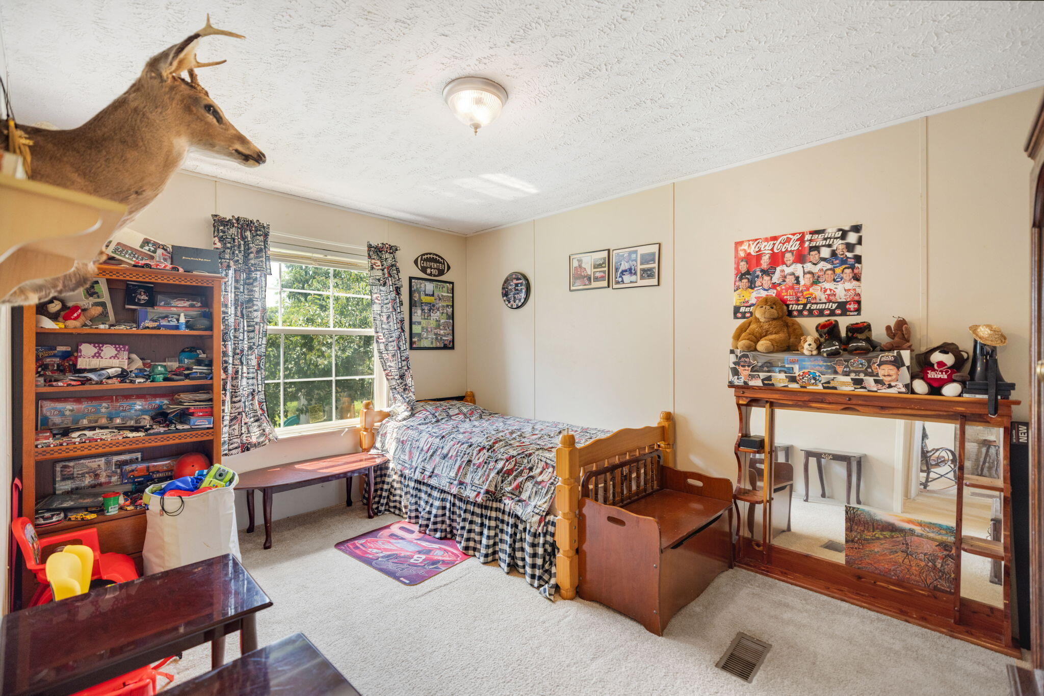 26019877 Property Photo 28