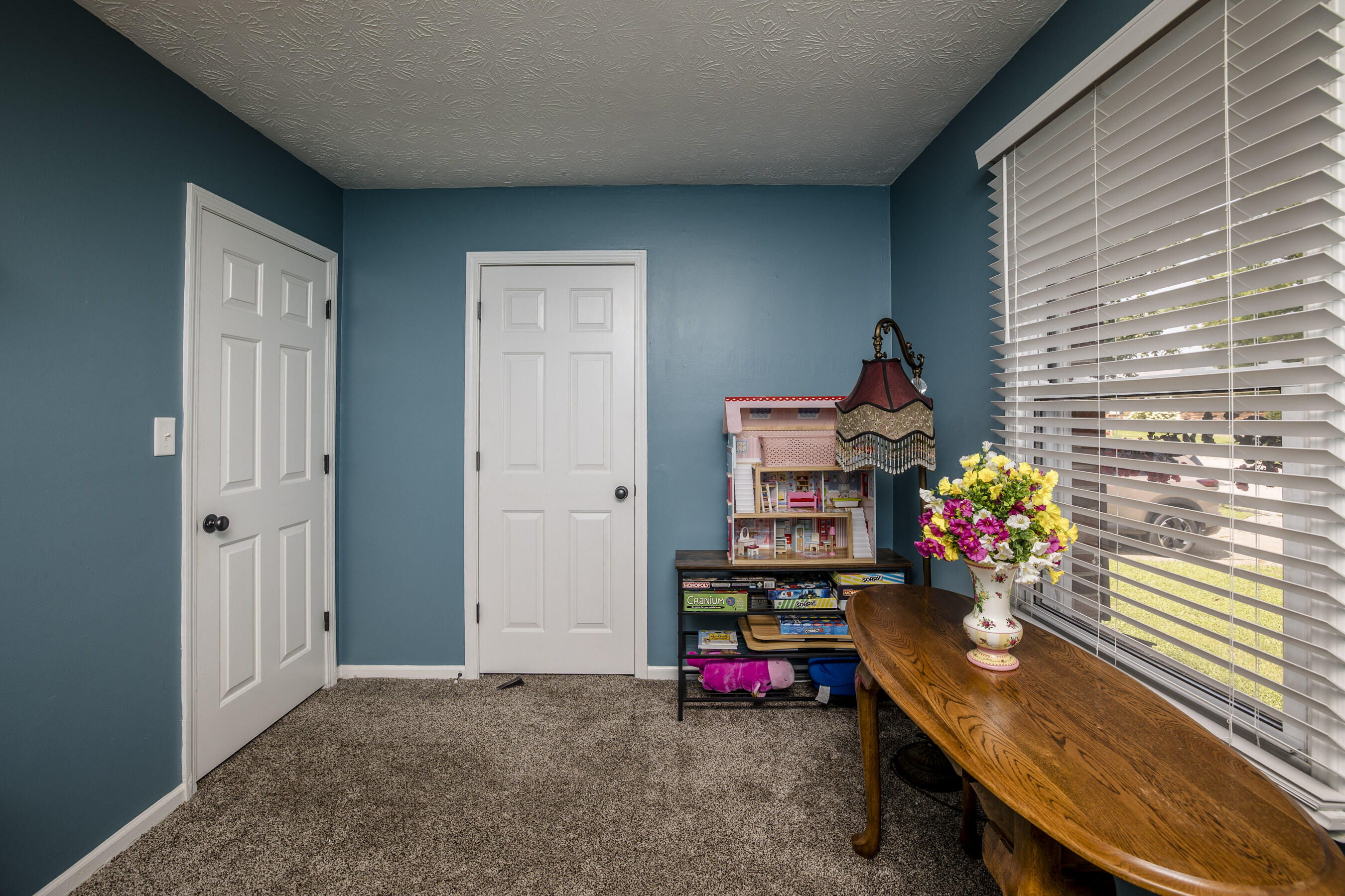 507 Foxwood Drive Property Photo 18