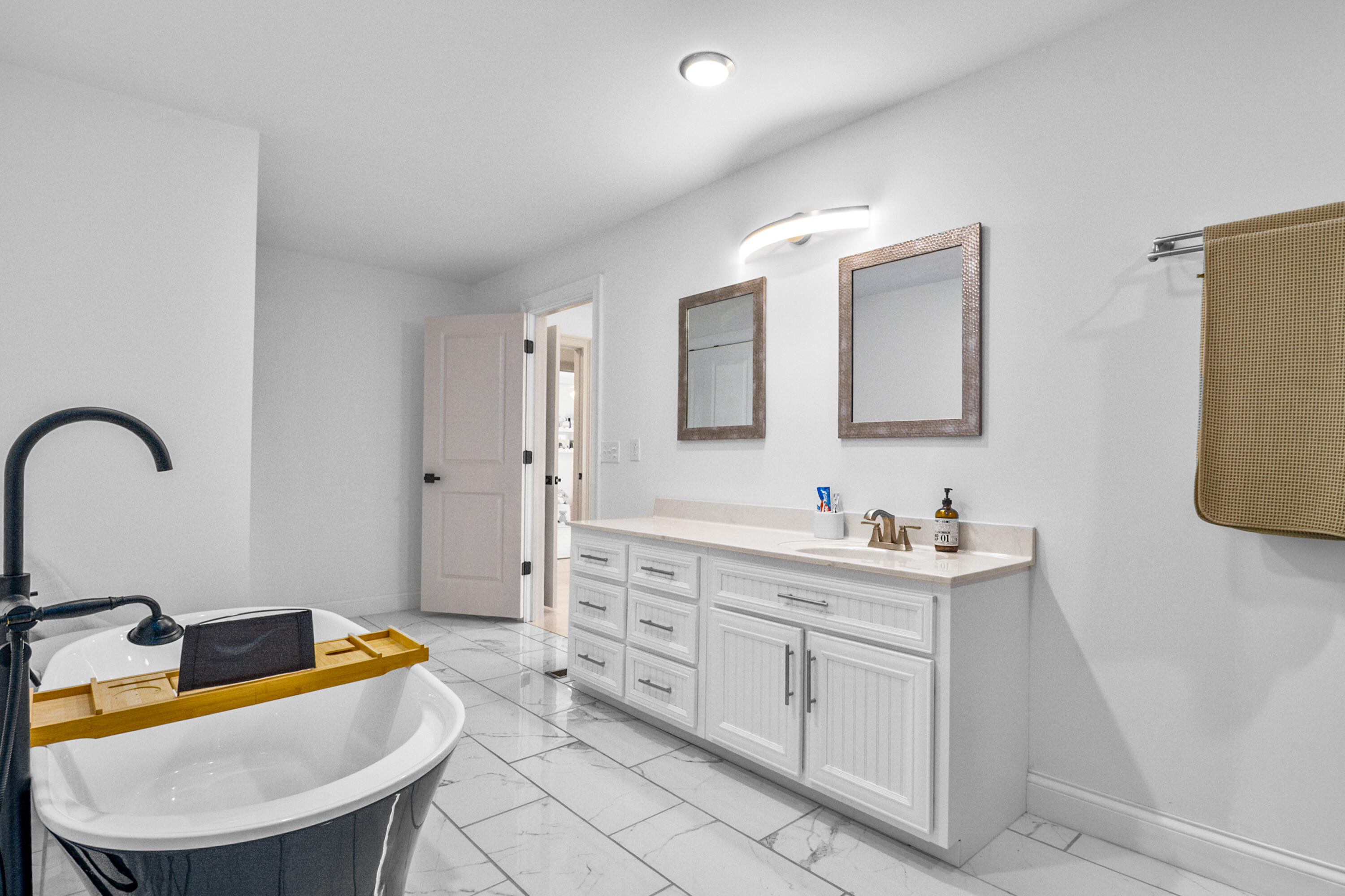 188 Cloyd Drive Property Photo 21