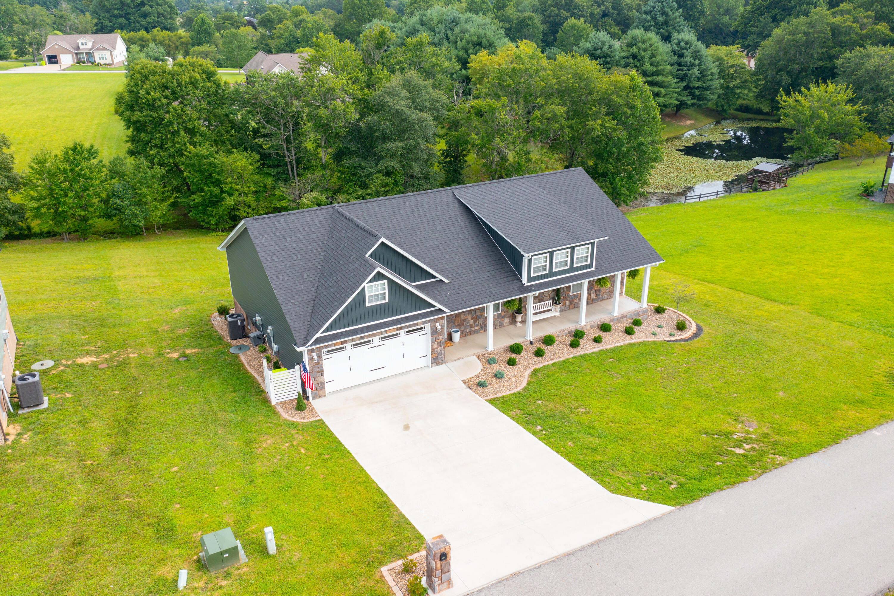 188 Cloyd Drive Property Photo 33