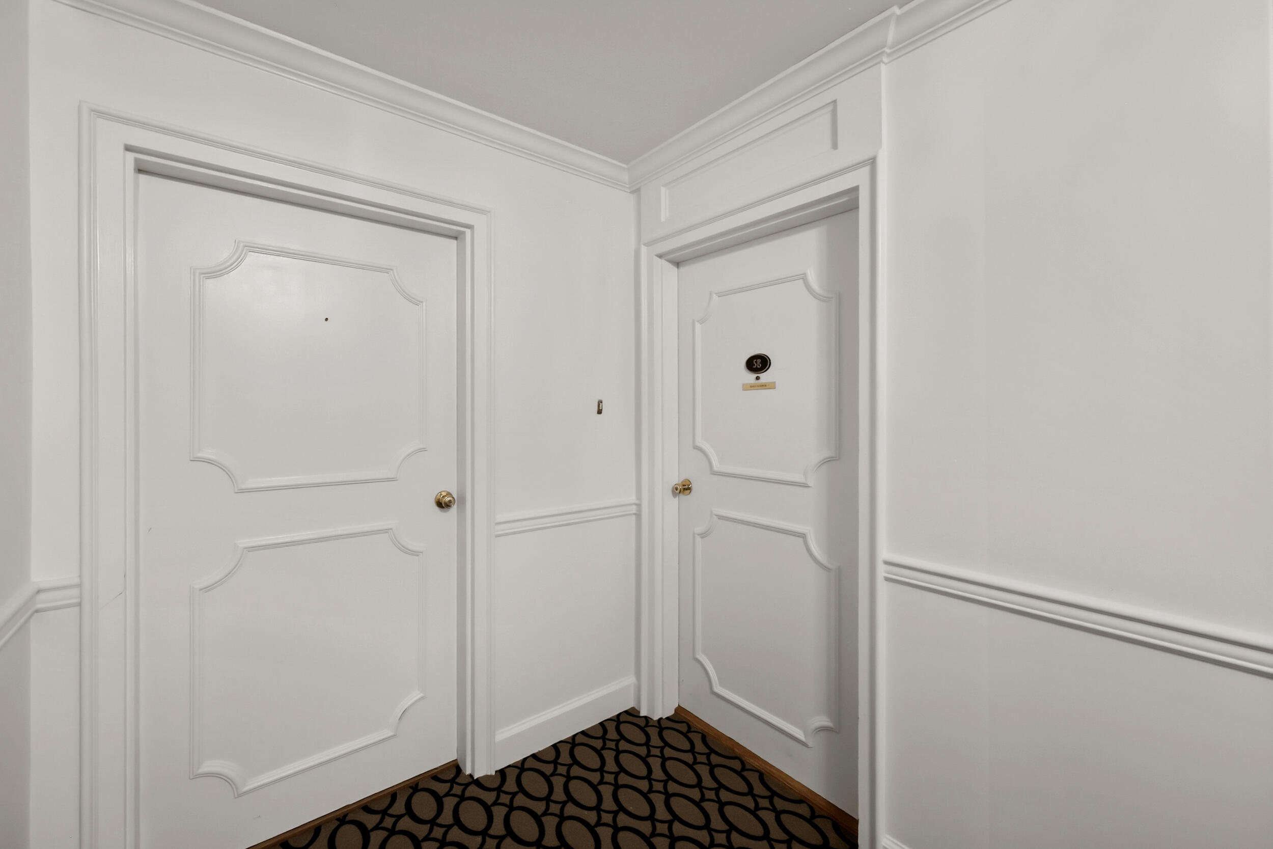 101 S Hanover Avenue 5b Property Photo 6