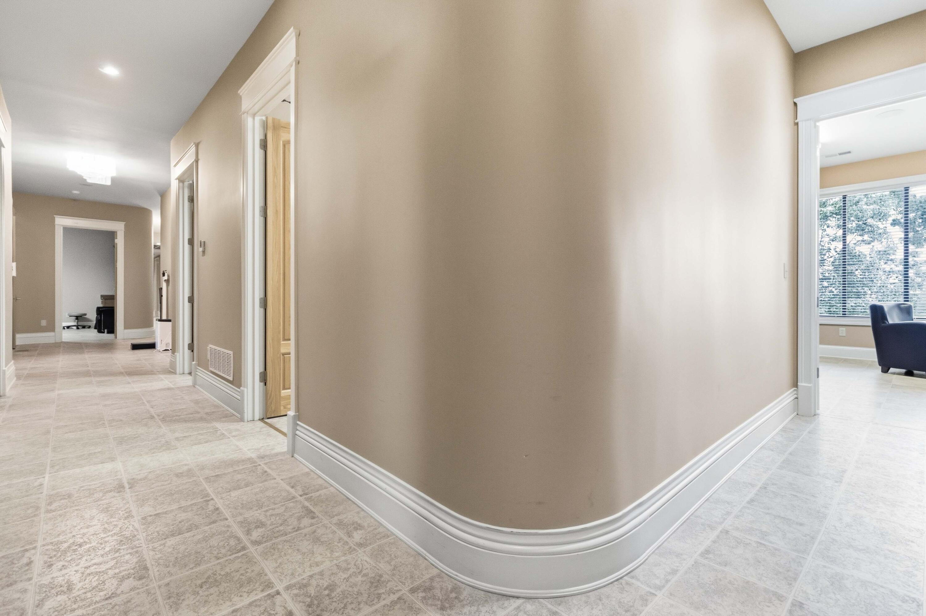 305 Medpark Drive Property Photo 18