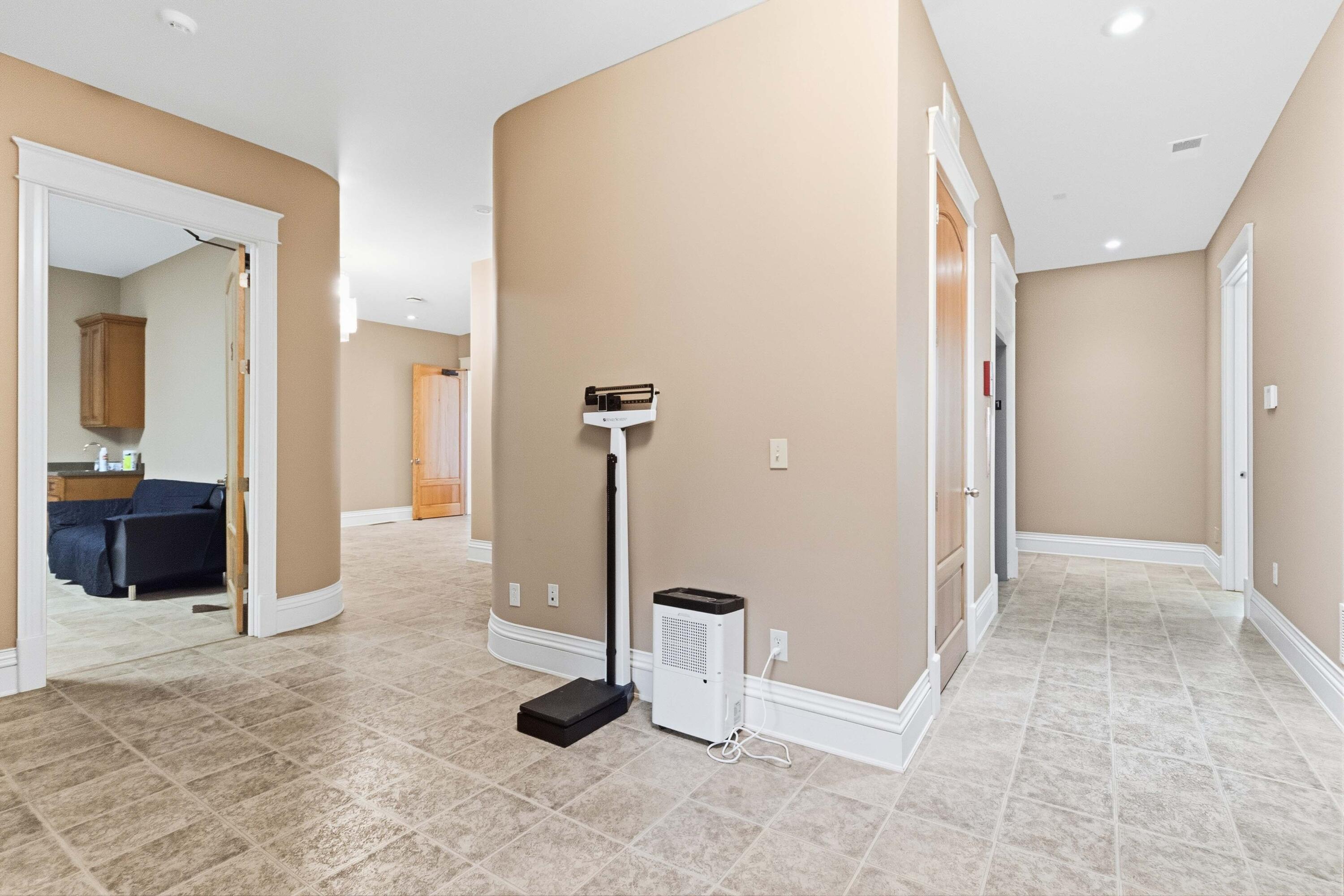 305 Medpark Drive Property Photo 24