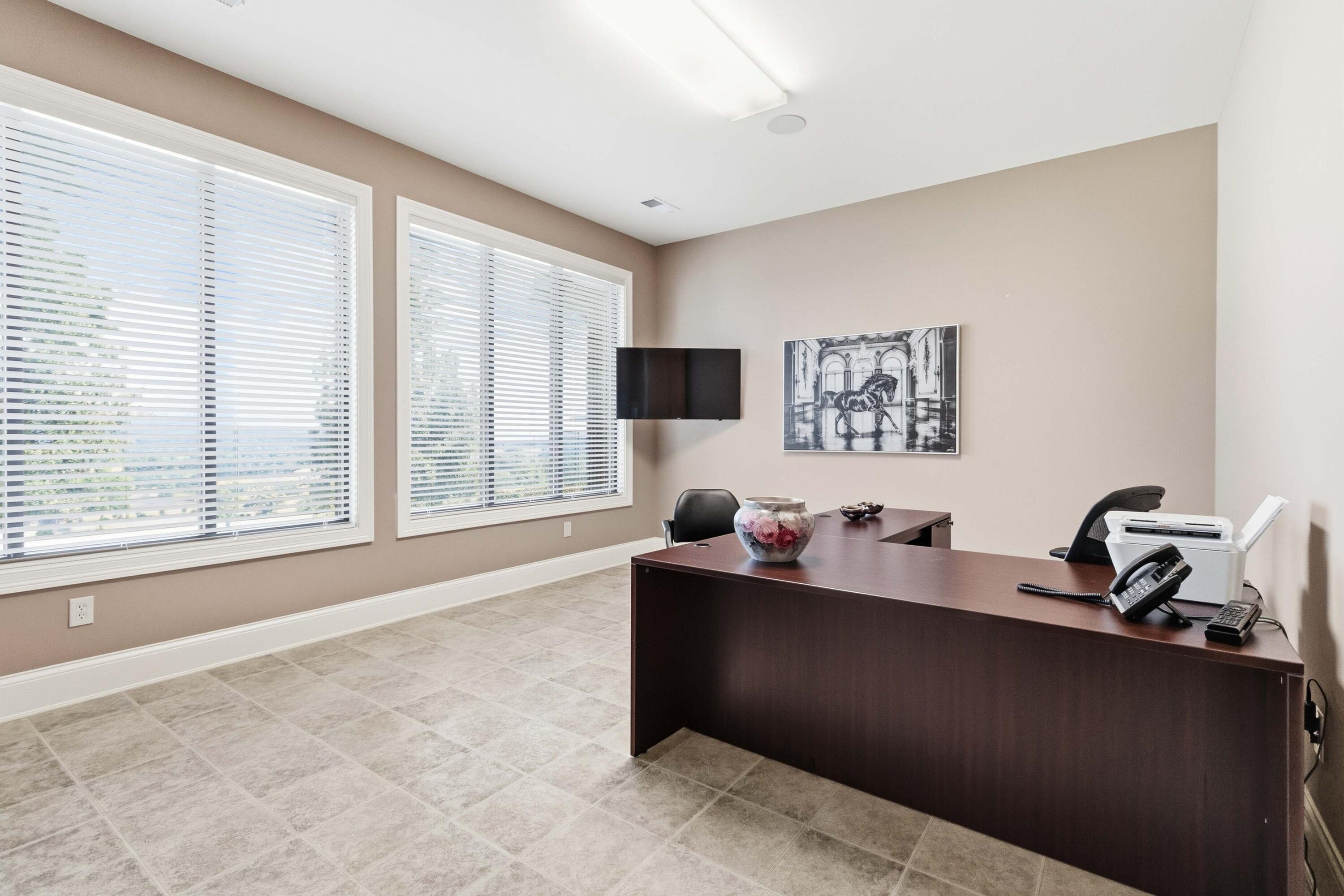 305 Medpark Drive Property Photo 25