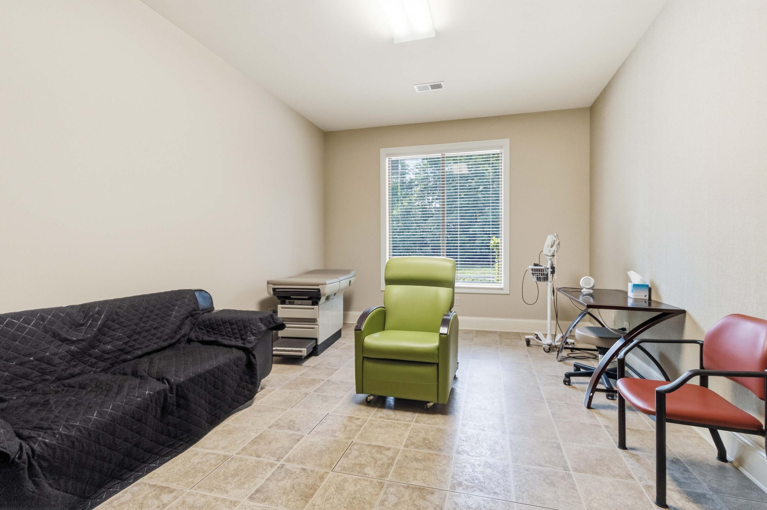 305 Medpark Drive Property Photo 31