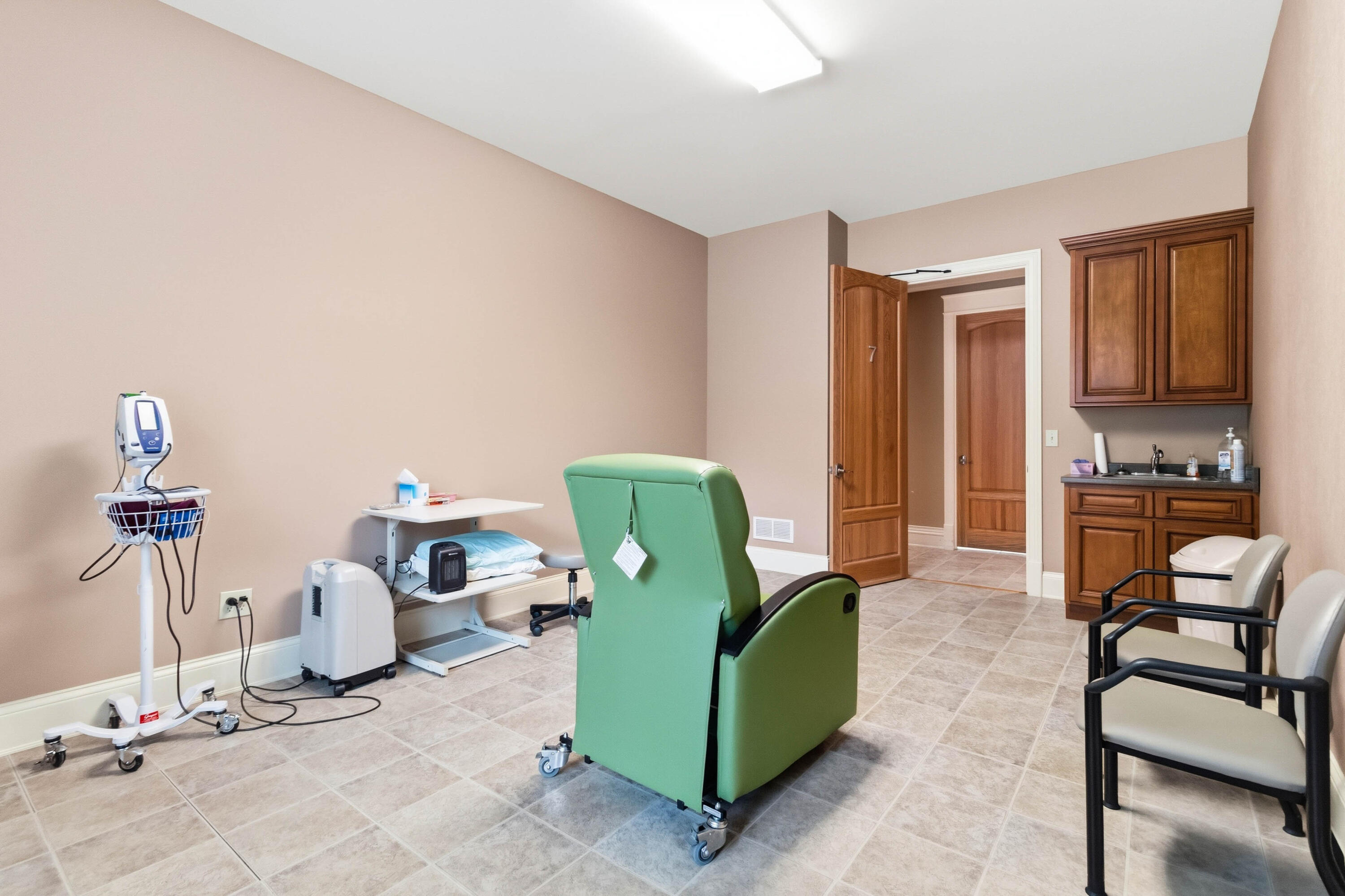 305 Medpark Drive Property Photo 34