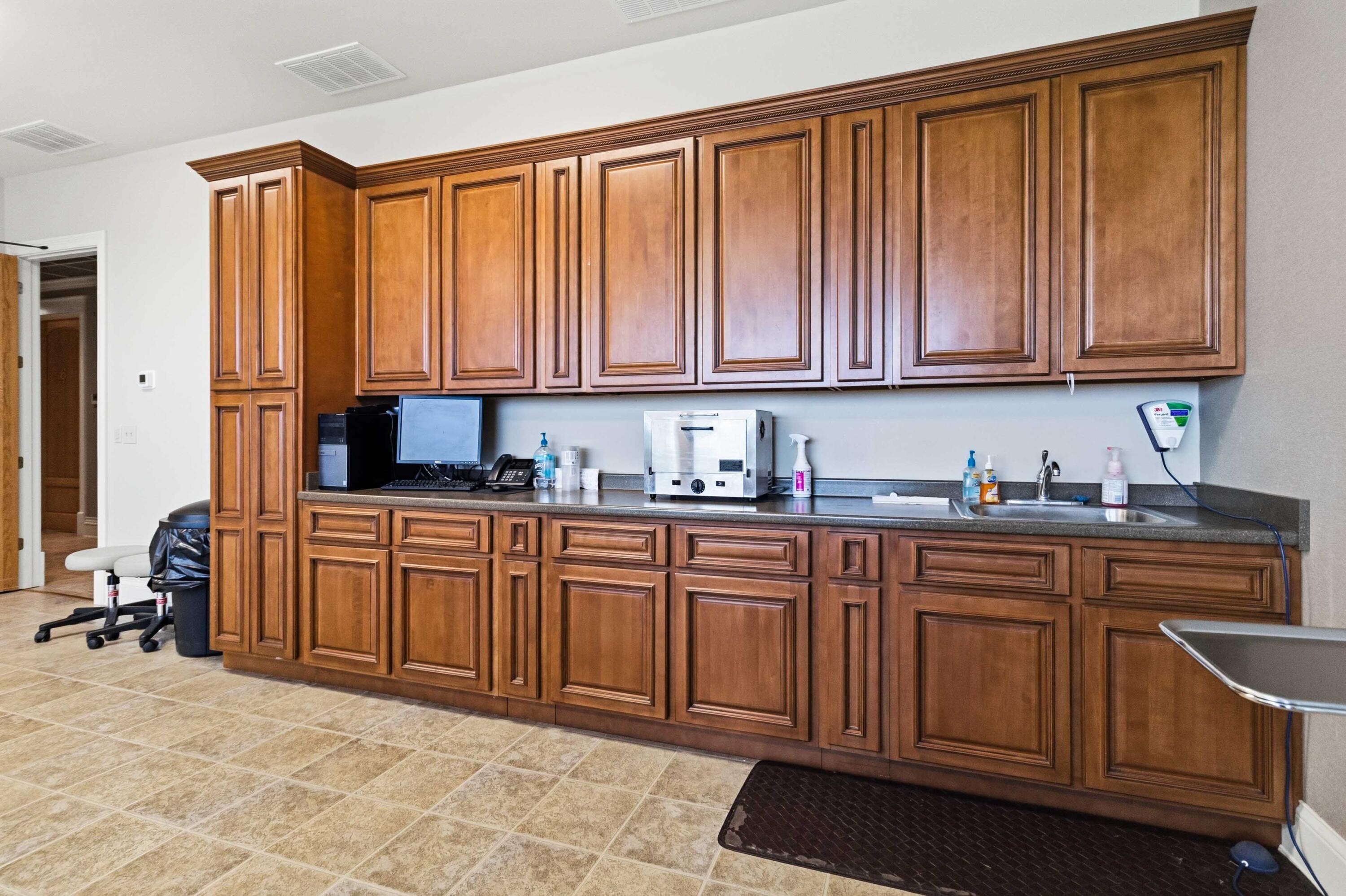 305 Medpark Drive Property Photo 40