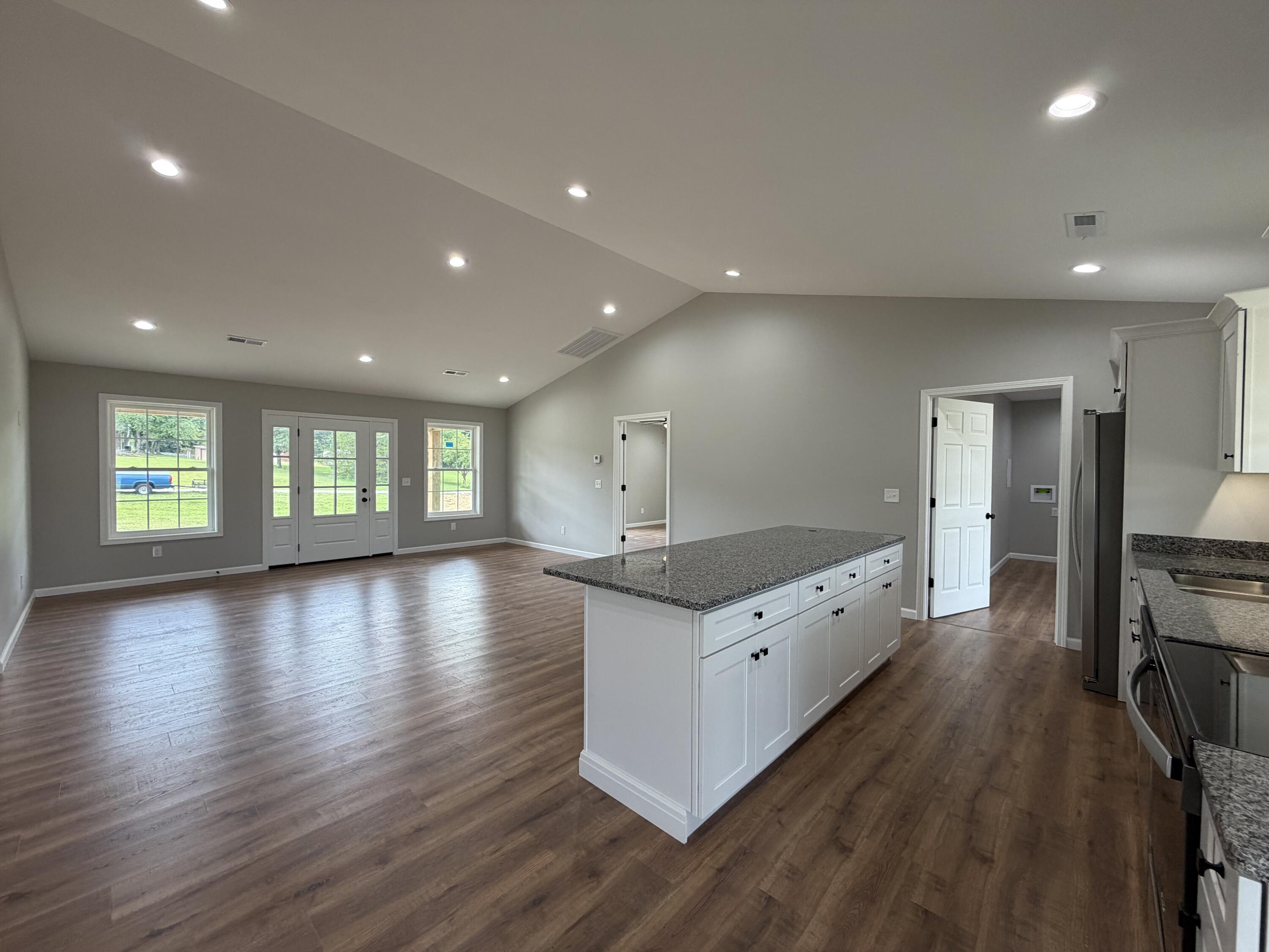 111 Crestview Lane Property Photo 18