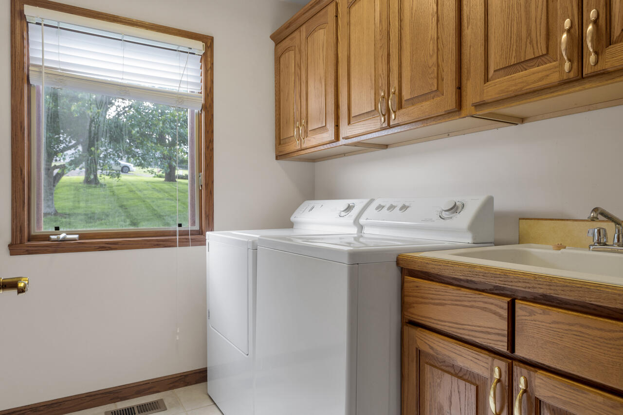 213 Sun Hill Circle Property Photo 26