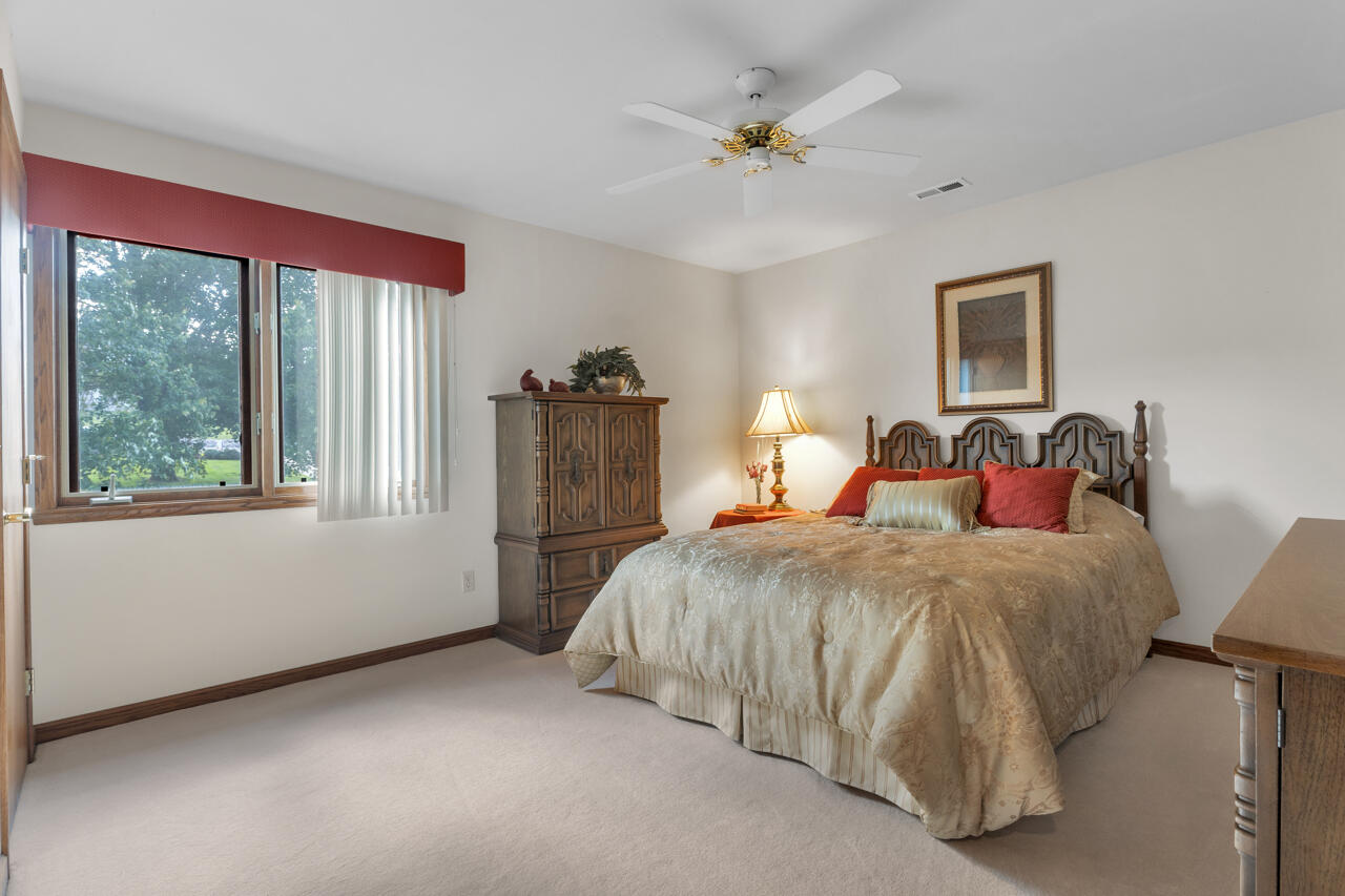 213 Sun Hill Circle Property Photo 40