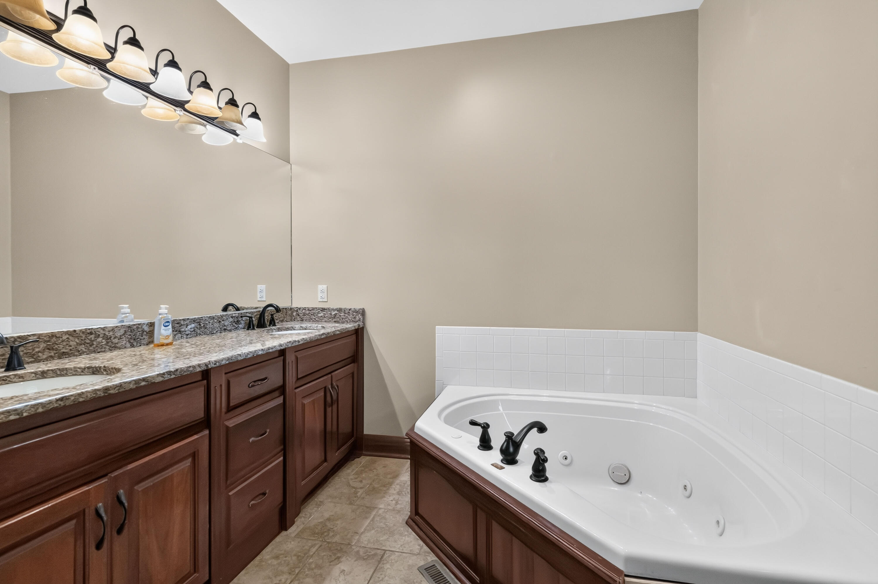 1310 Spurlock Drive Property Photo 29
