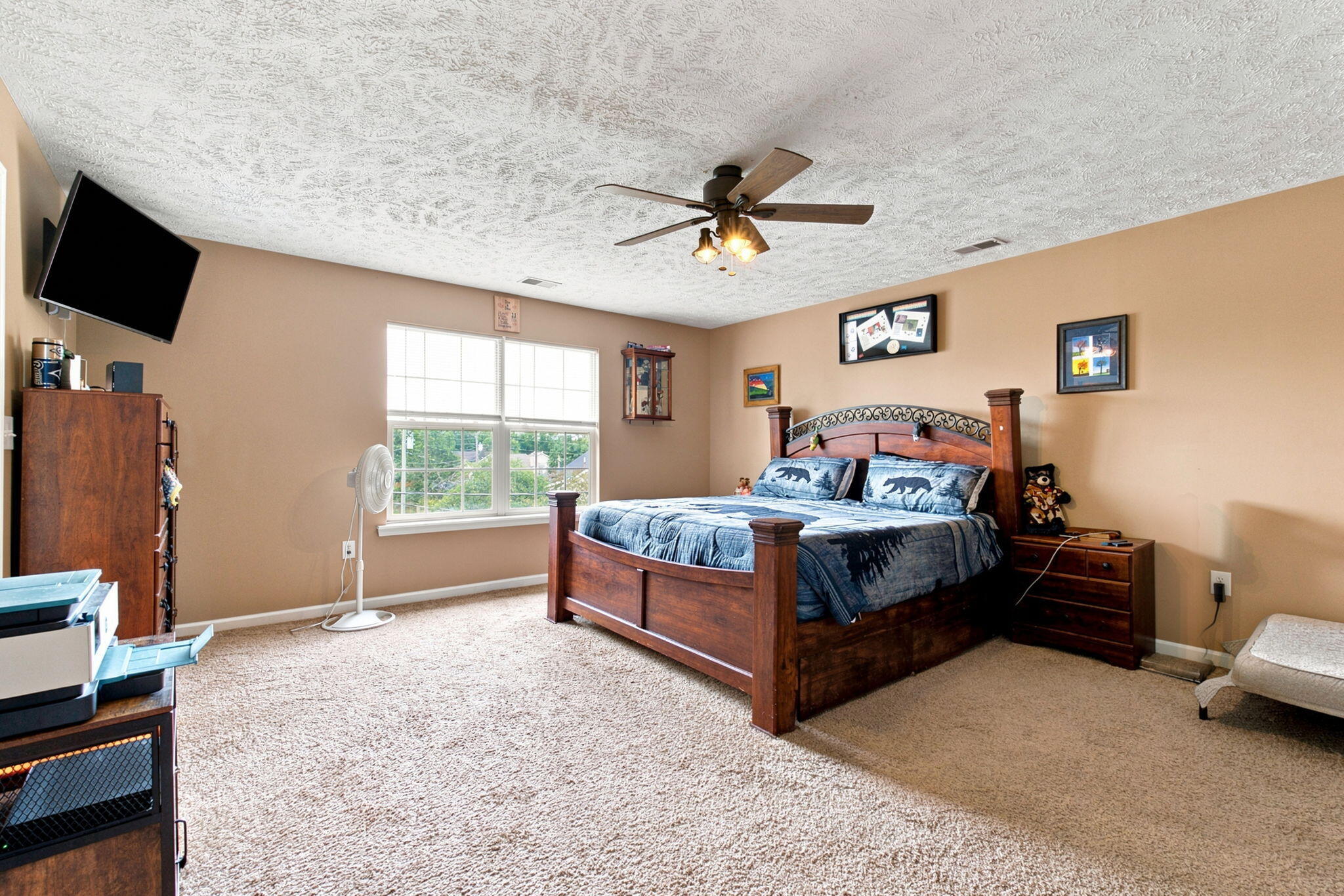 404 E Ridge Drive Property Photo 28