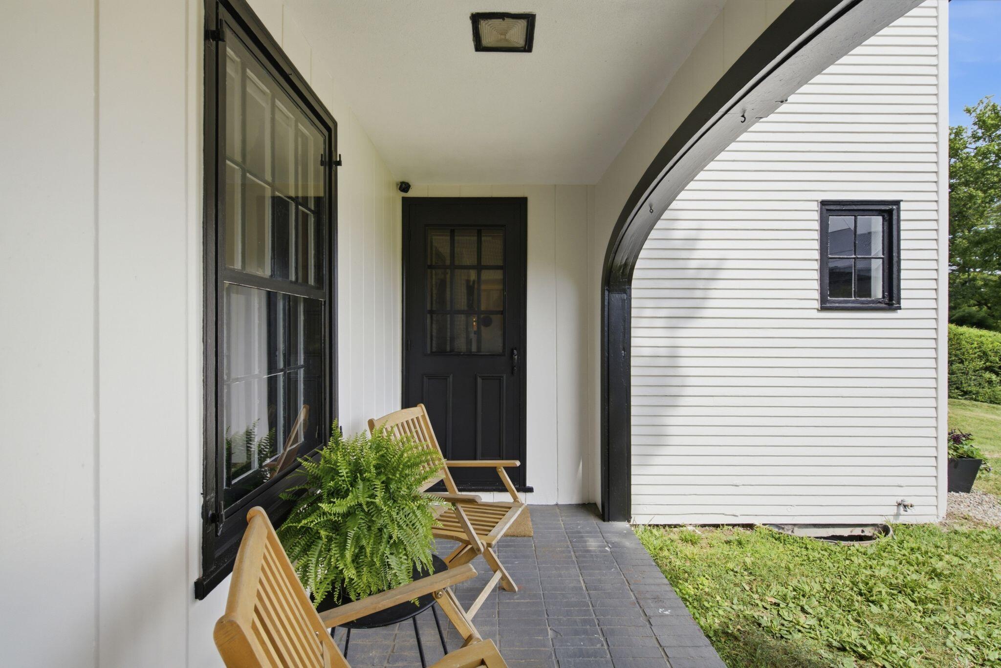 452 Parkway Drive Property Photo 10