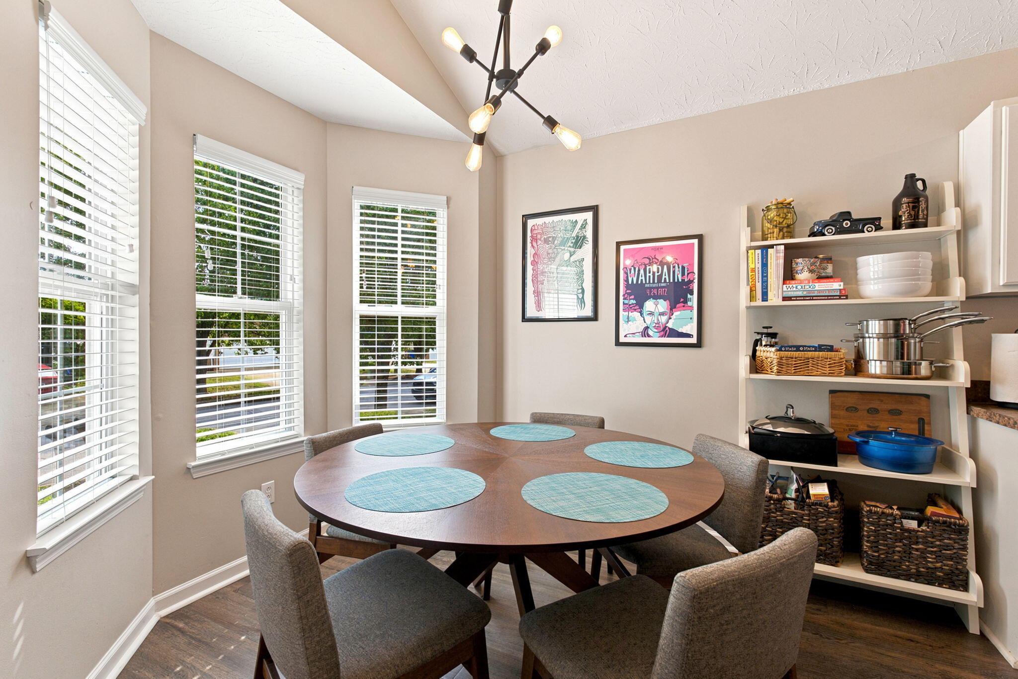 2724 Michelle Park Property Photo 7