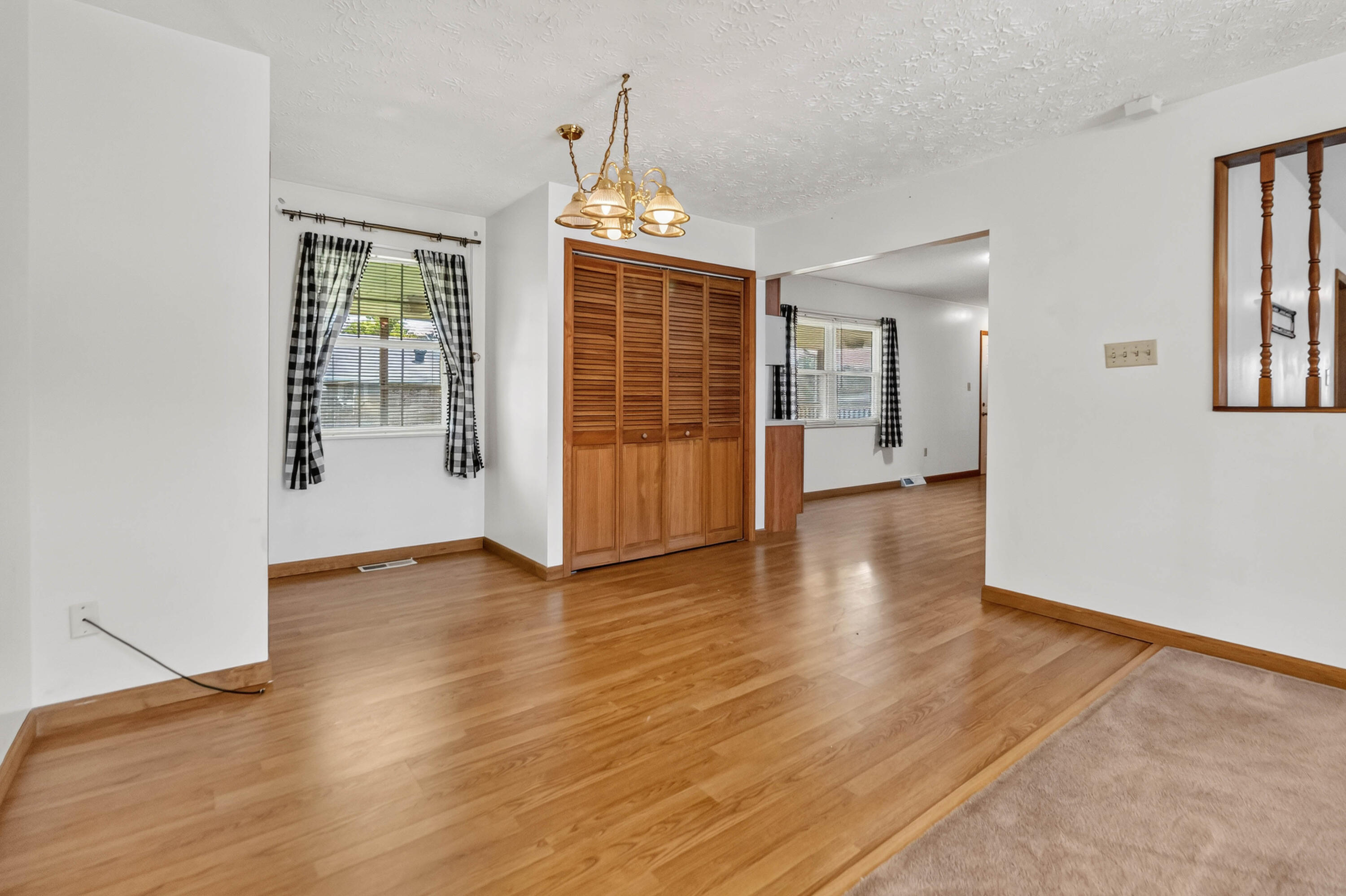 79 Meadow Lark Circle Property Photo 10