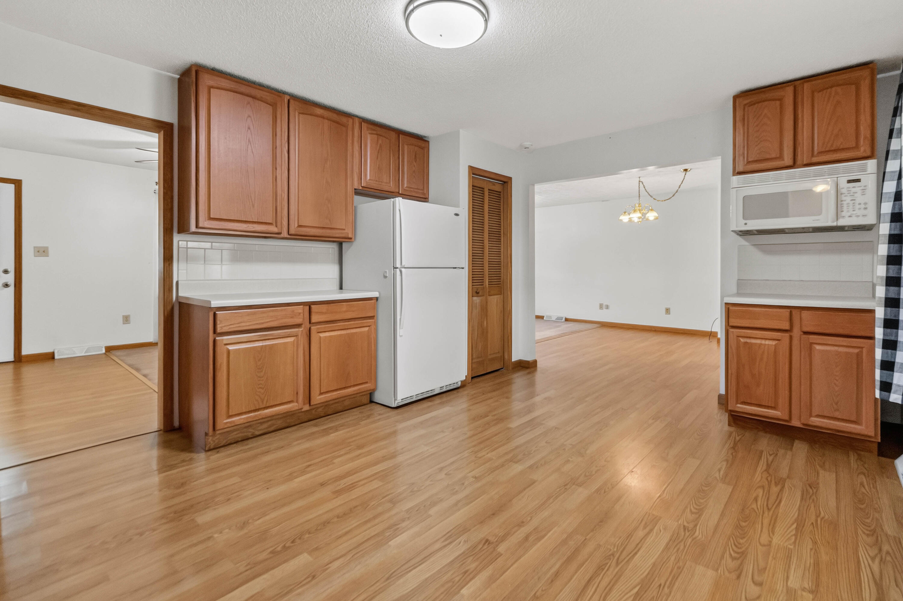 79 Meadow Lark Circle Property Photo 13