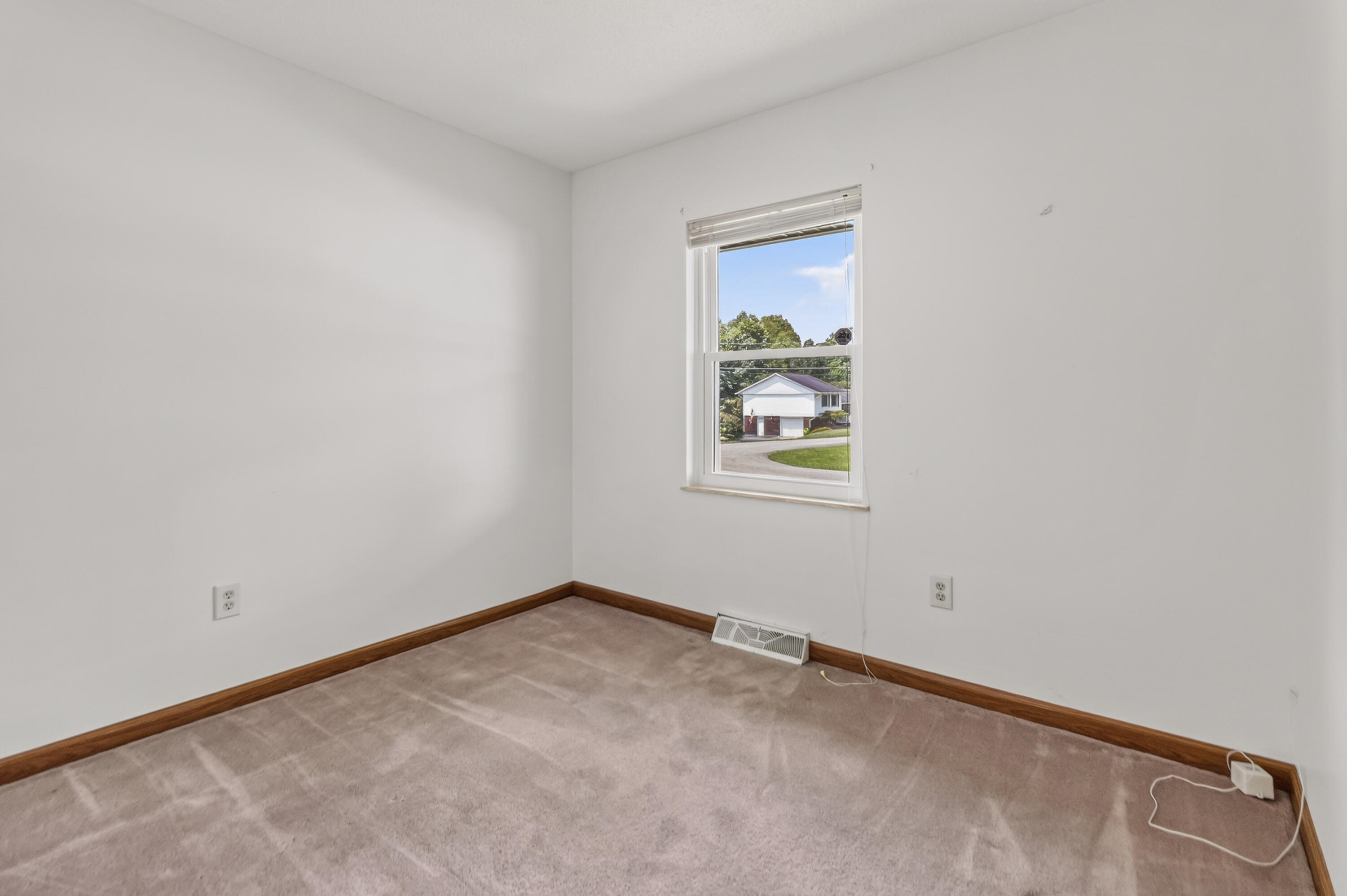 79 Meadow Lark Circle Property Photo 15