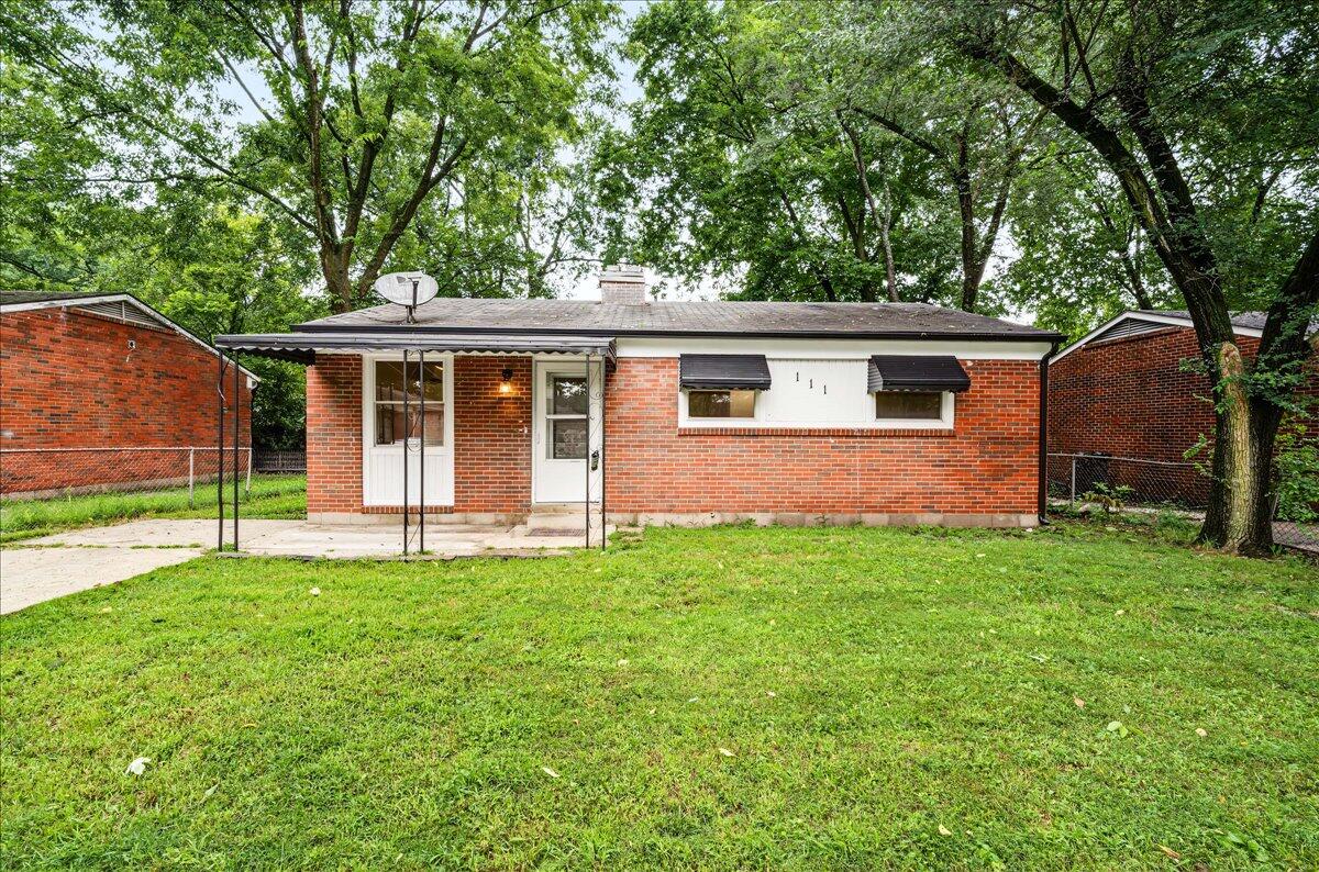 111 Willow Street Property Photo 1