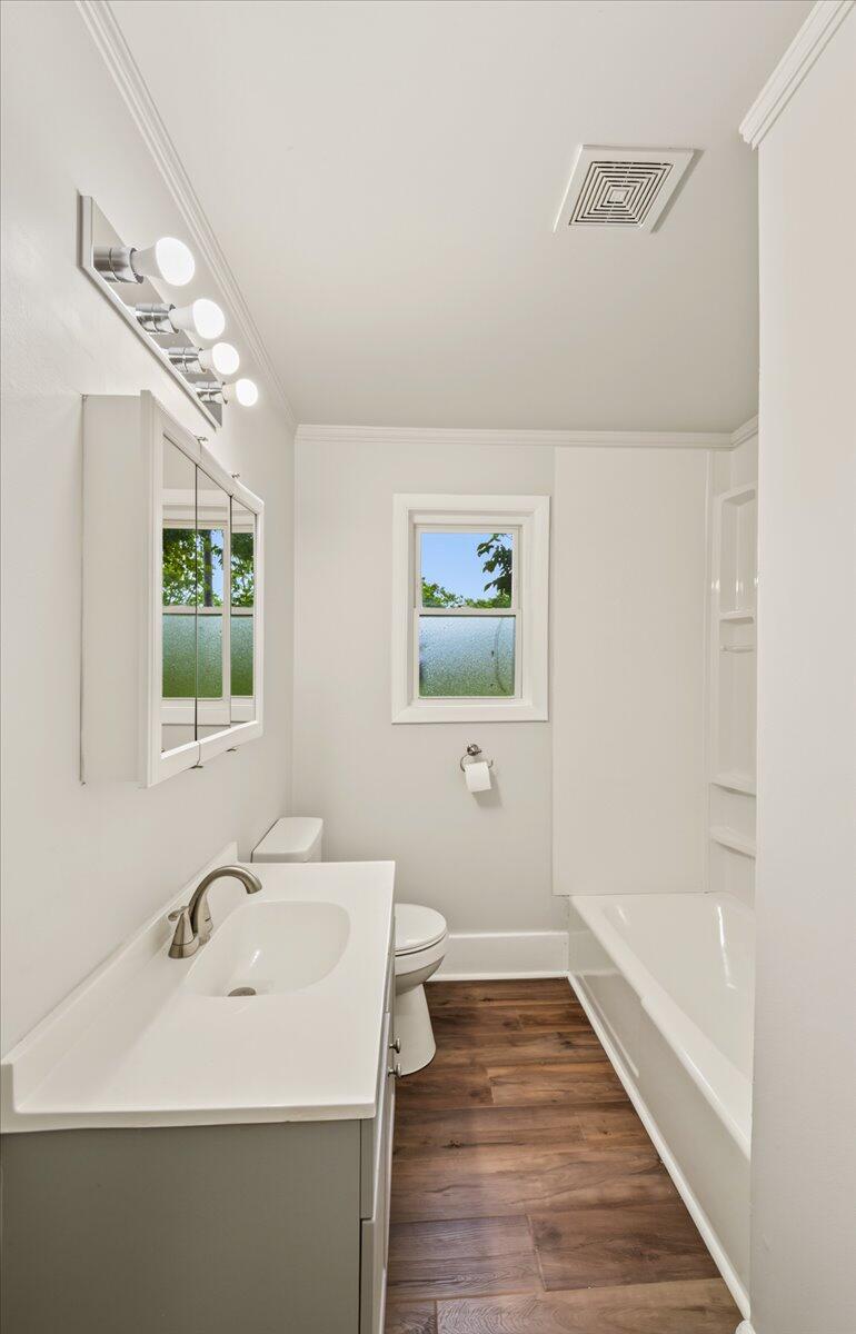 111 Willow Street Property Photo 14
