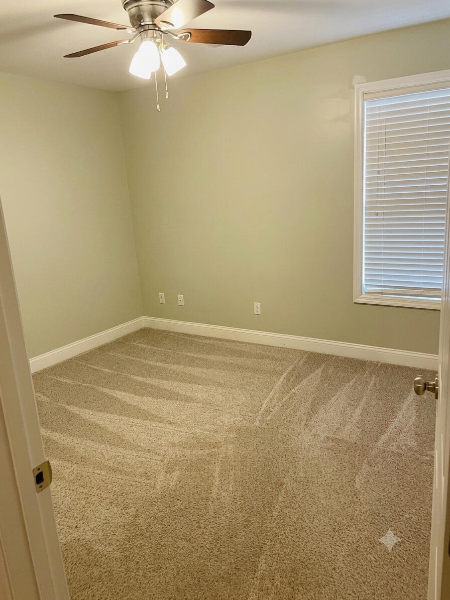 324 Oxford Circle Property Photo 19