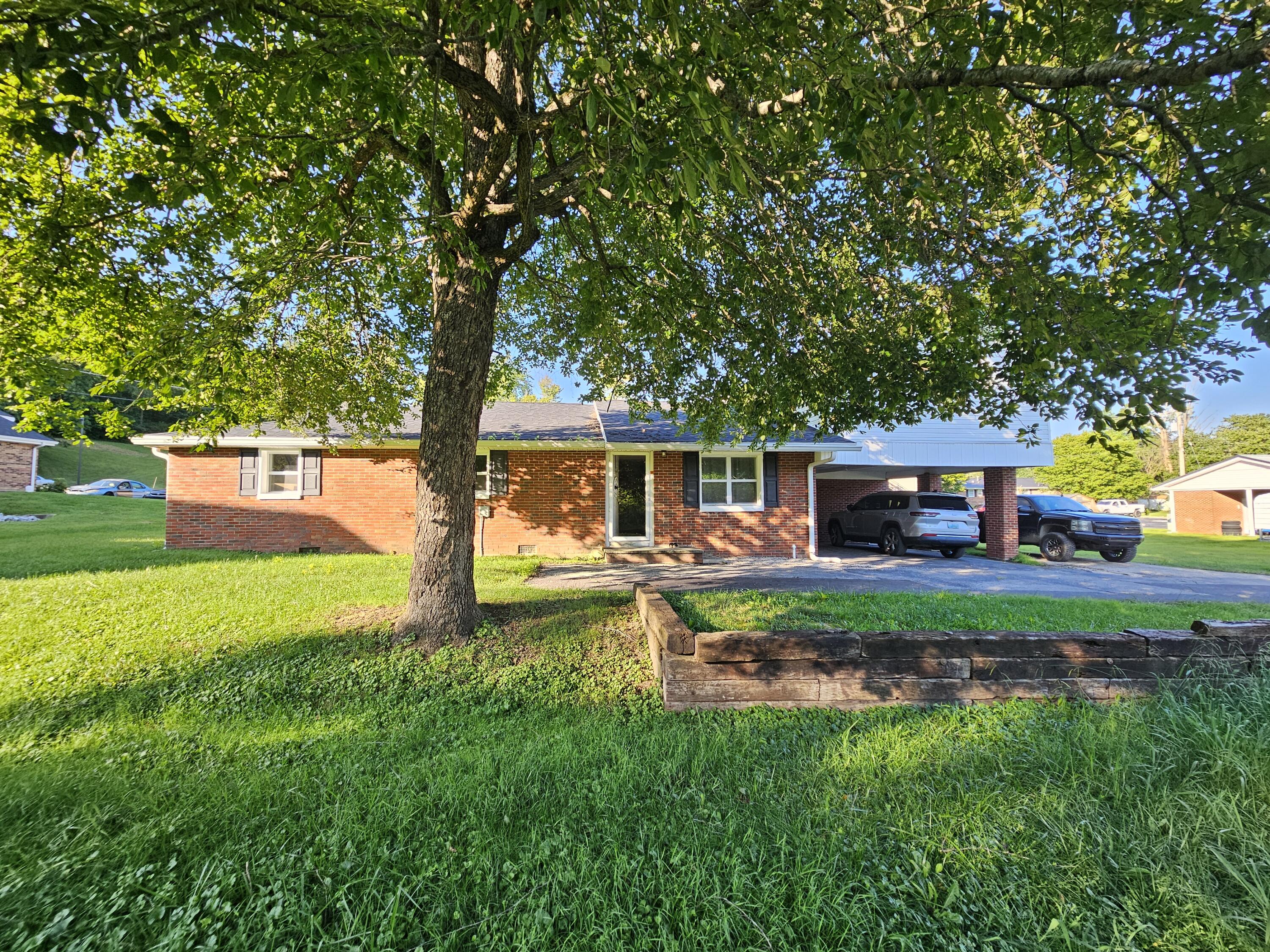 80 Combest Street Property Photo 1