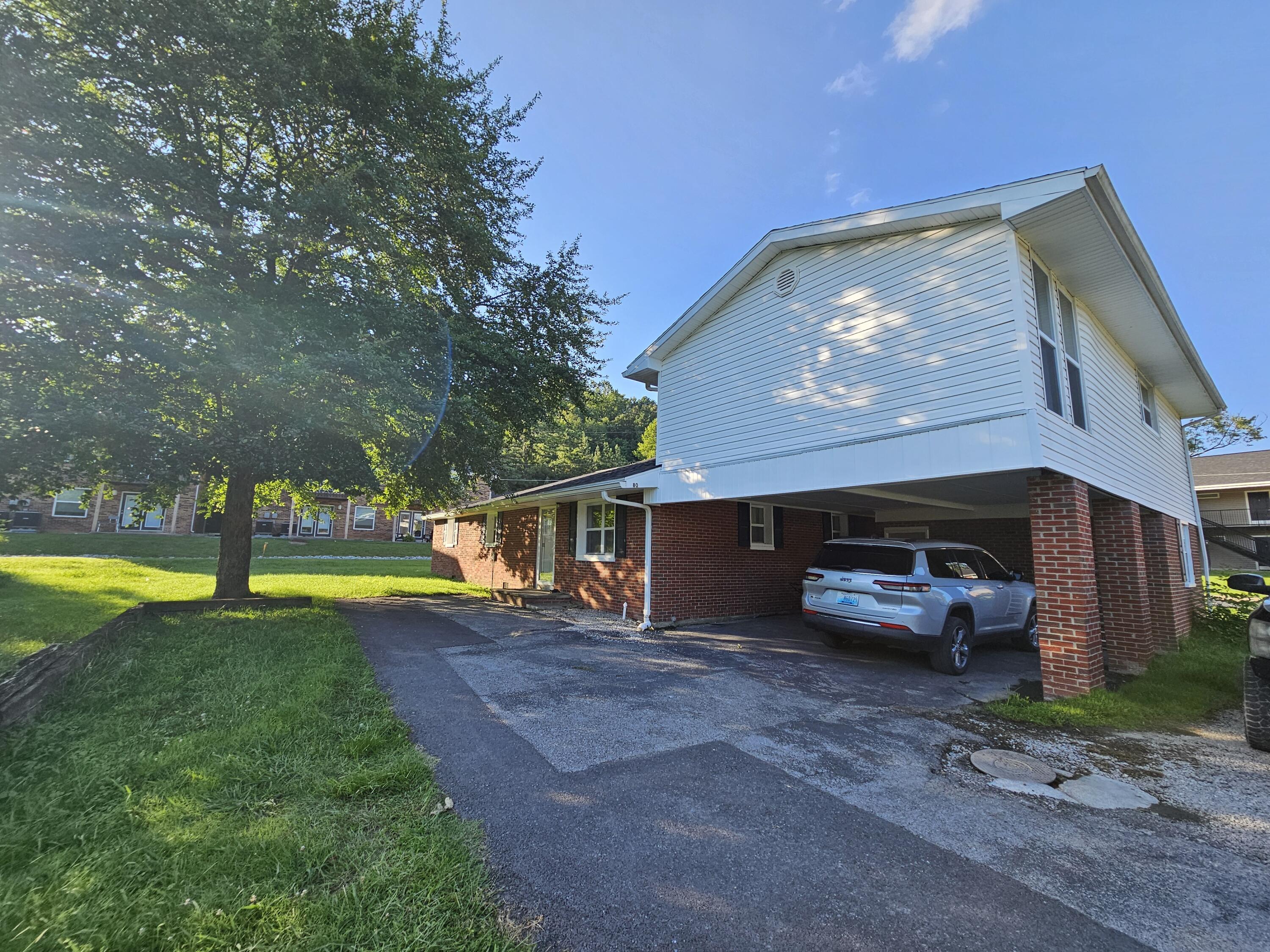 80 Combest Street Property Photo 2