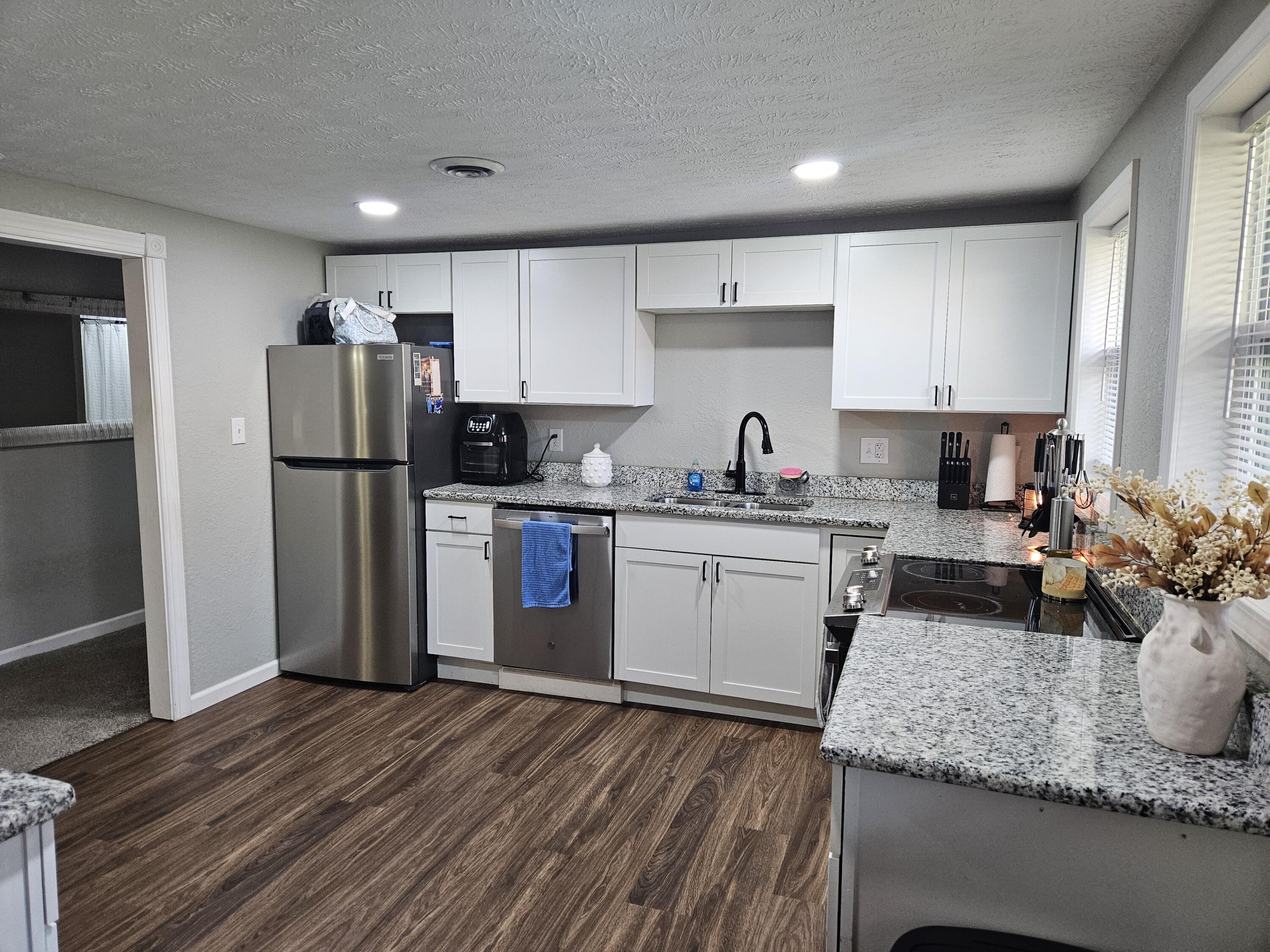80 Combest Street Property Photo 10