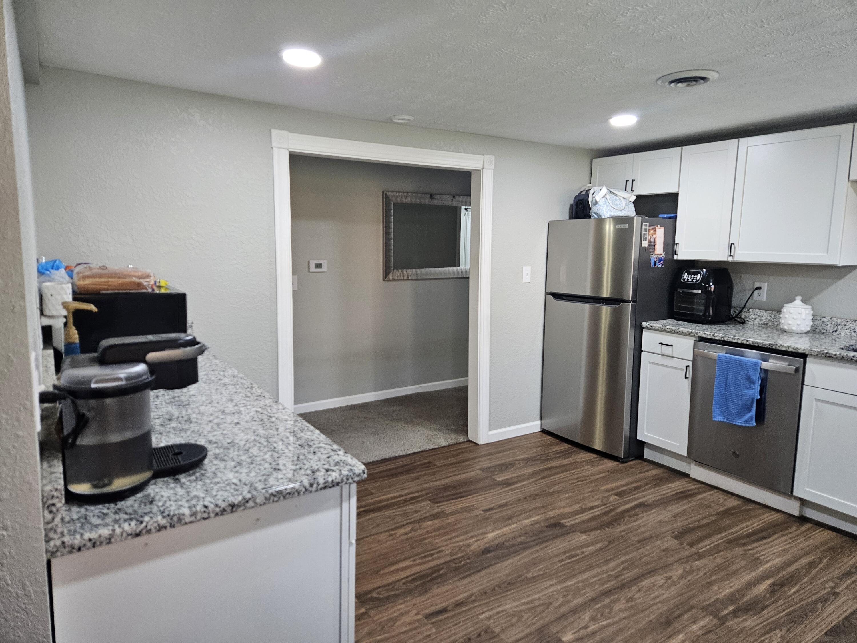 80 Combest Street Property Photo 11