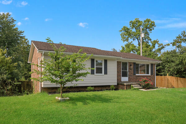 1304 Canonero Drive Property Photo 3