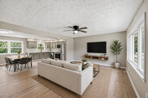 1304 Canonero Drive Property Photo 5