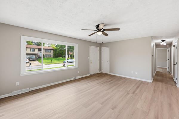 1304 Canonero Drive Property Photo 13