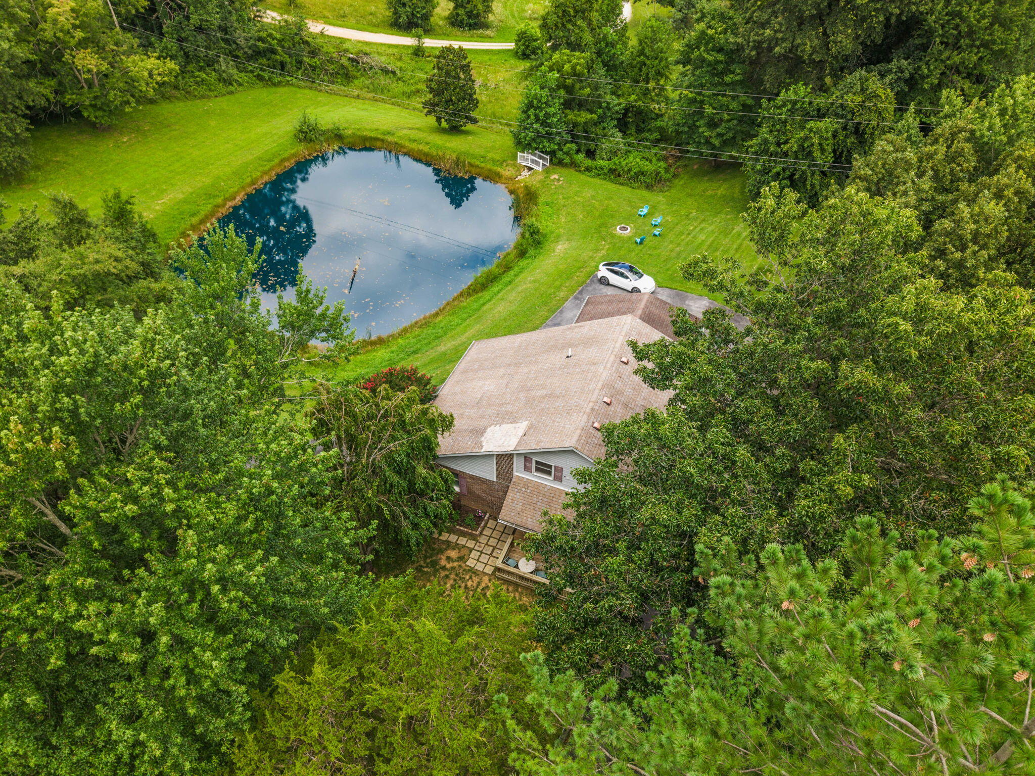 170 E Langdon Road Property Photo 6