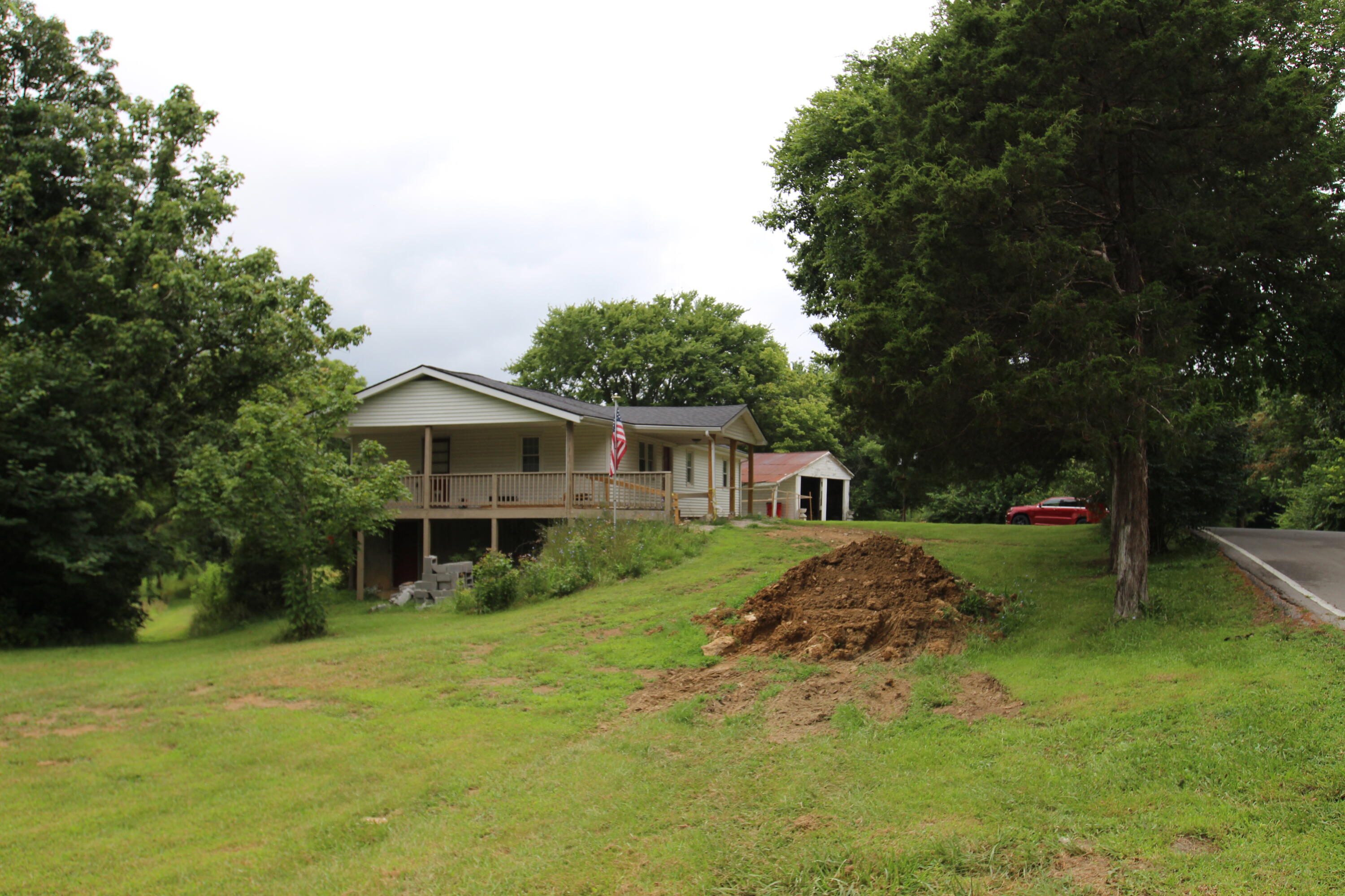 295 Saint Johns Road Property Photo 2