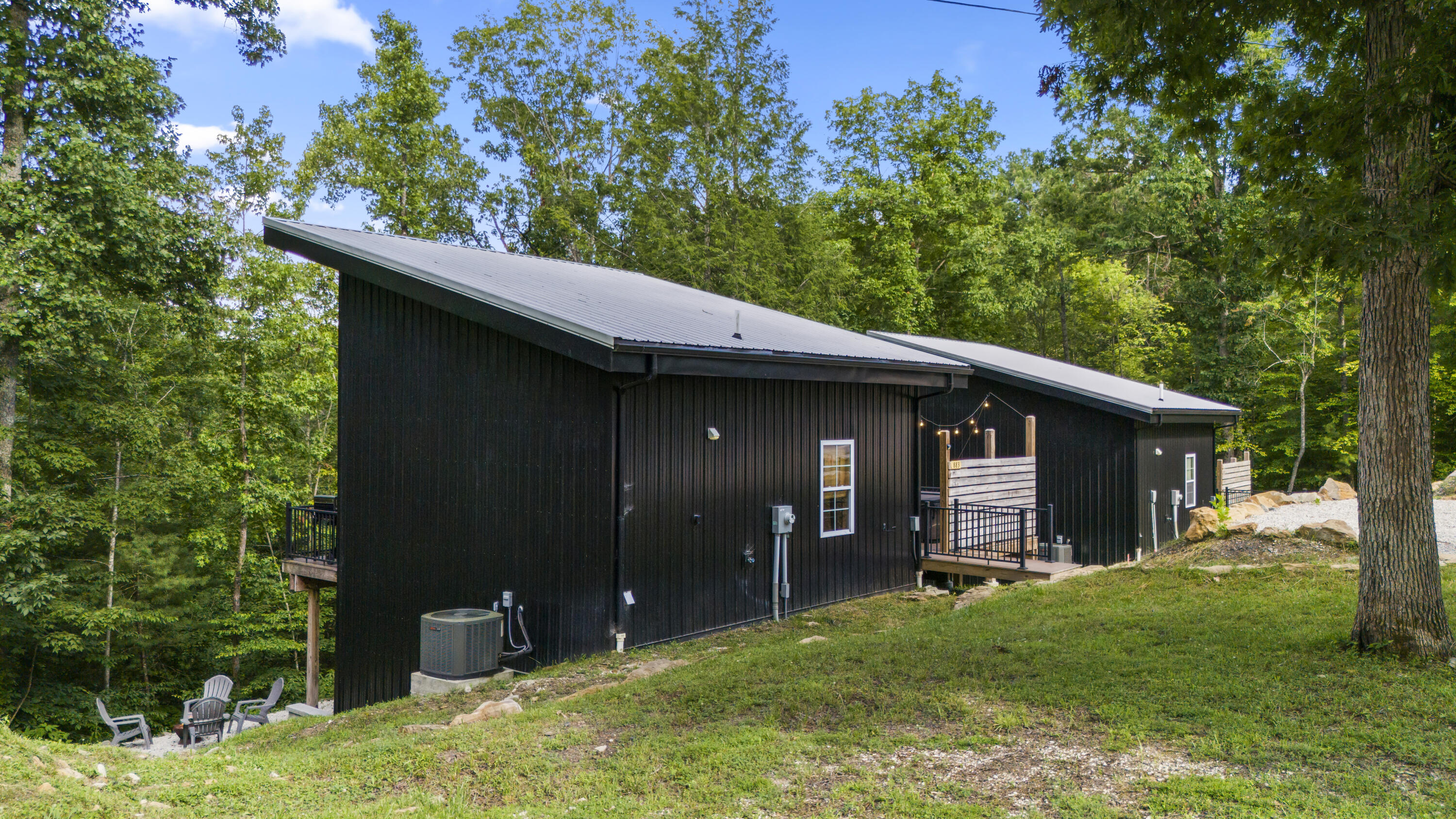 883 & 885 Booth Ridge Road Property Photo 6