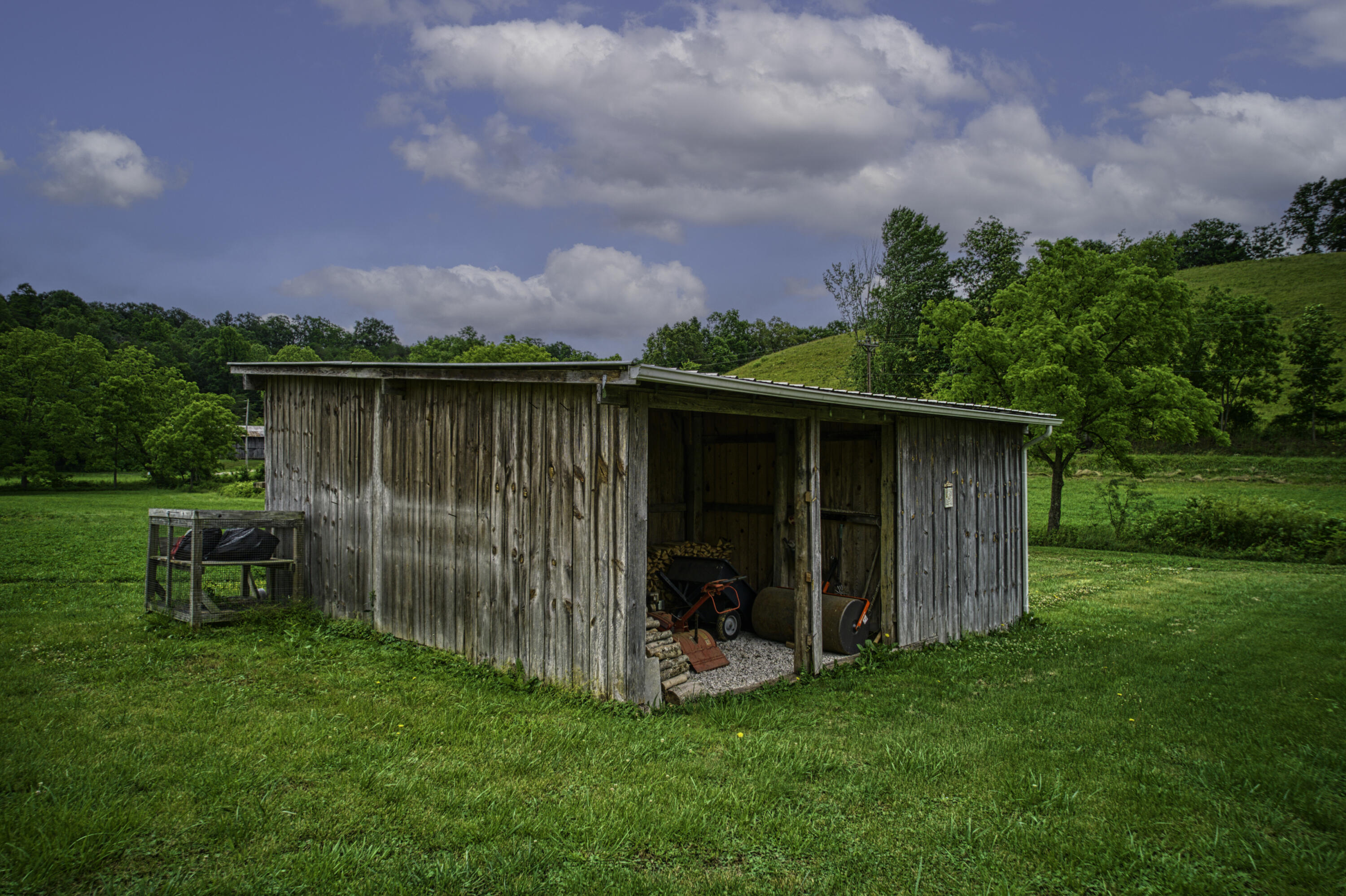 8228 Highway 705 Property Photo 6