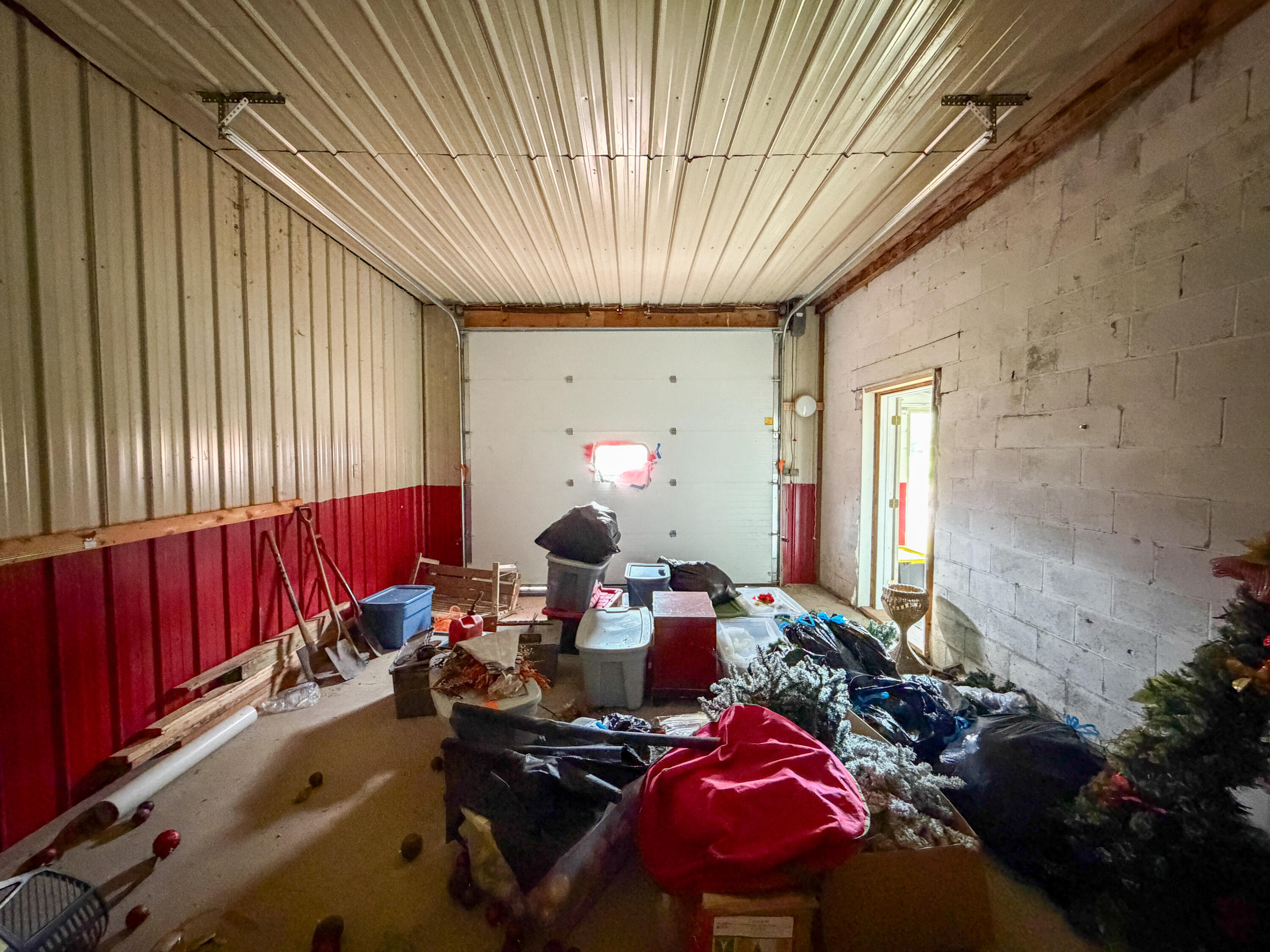 2085 Ky 718 Property Photo 14
