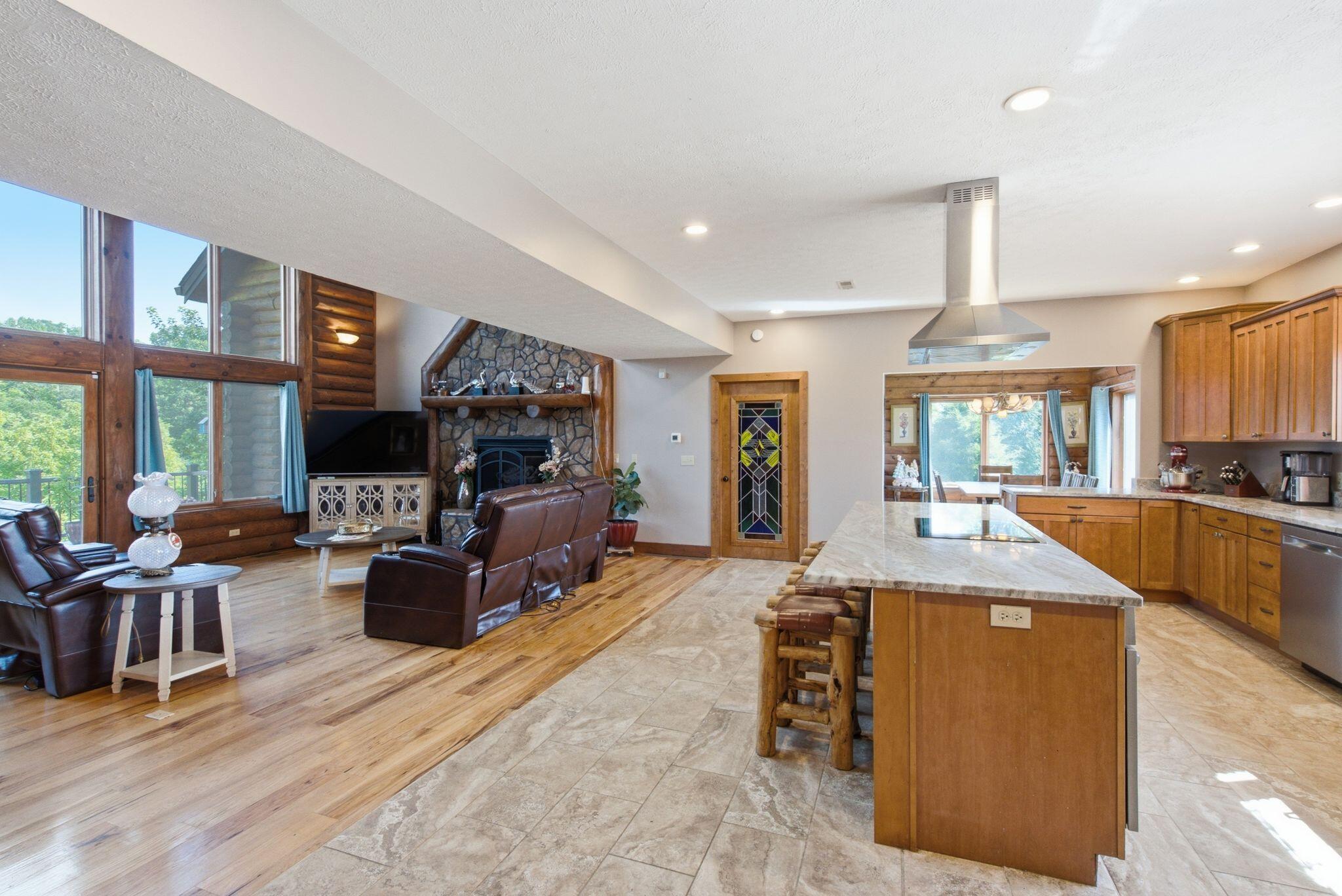 112 Lovers Leap Road Property Photo 14