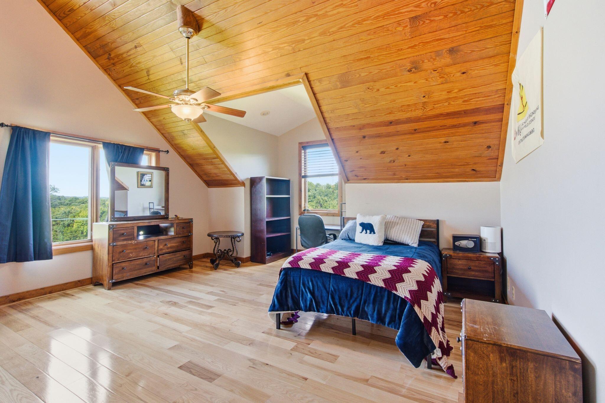 112 Lovers Leap Road Property Photo 42