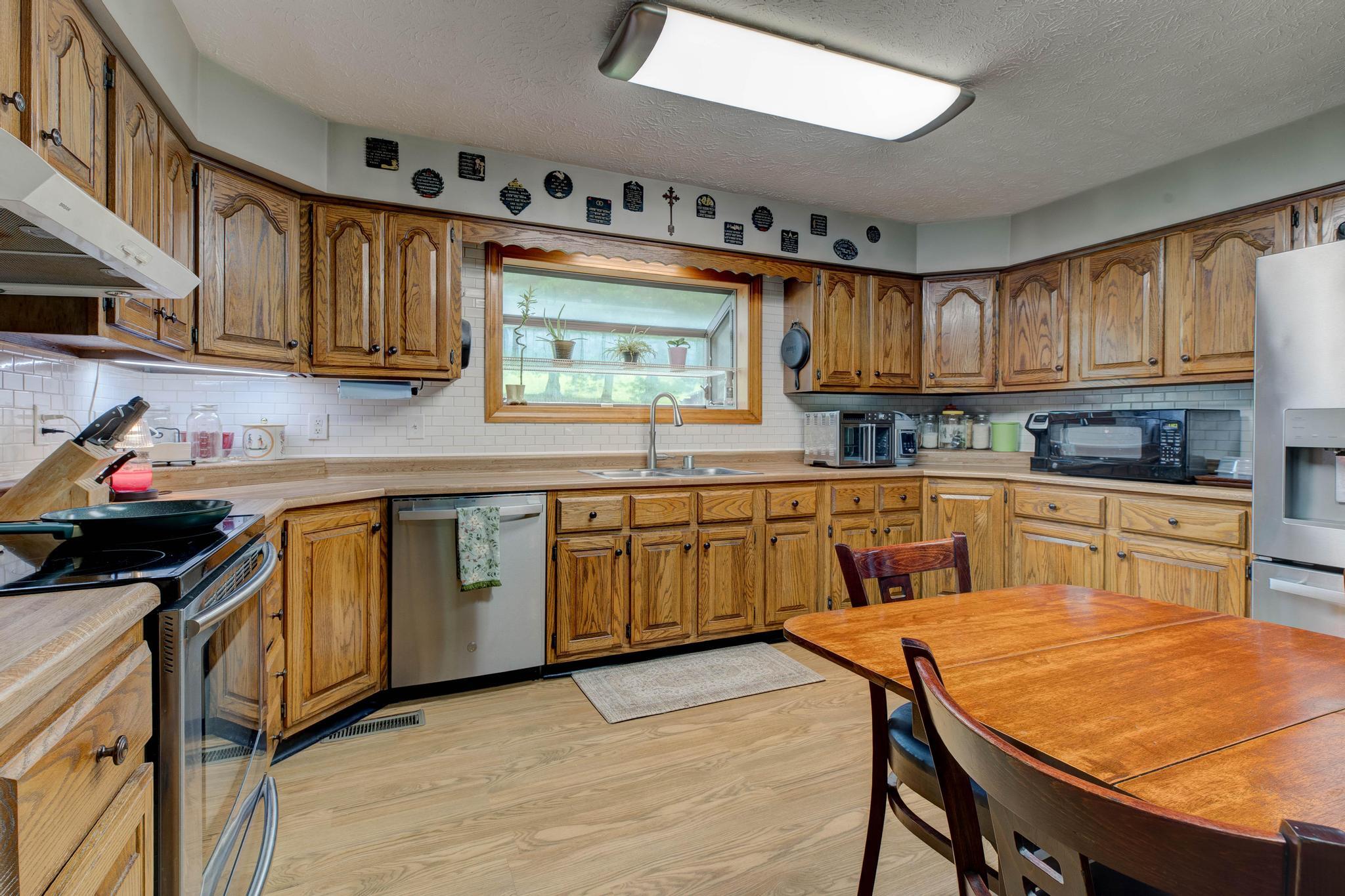3425 Ky-986 Property Photo 22