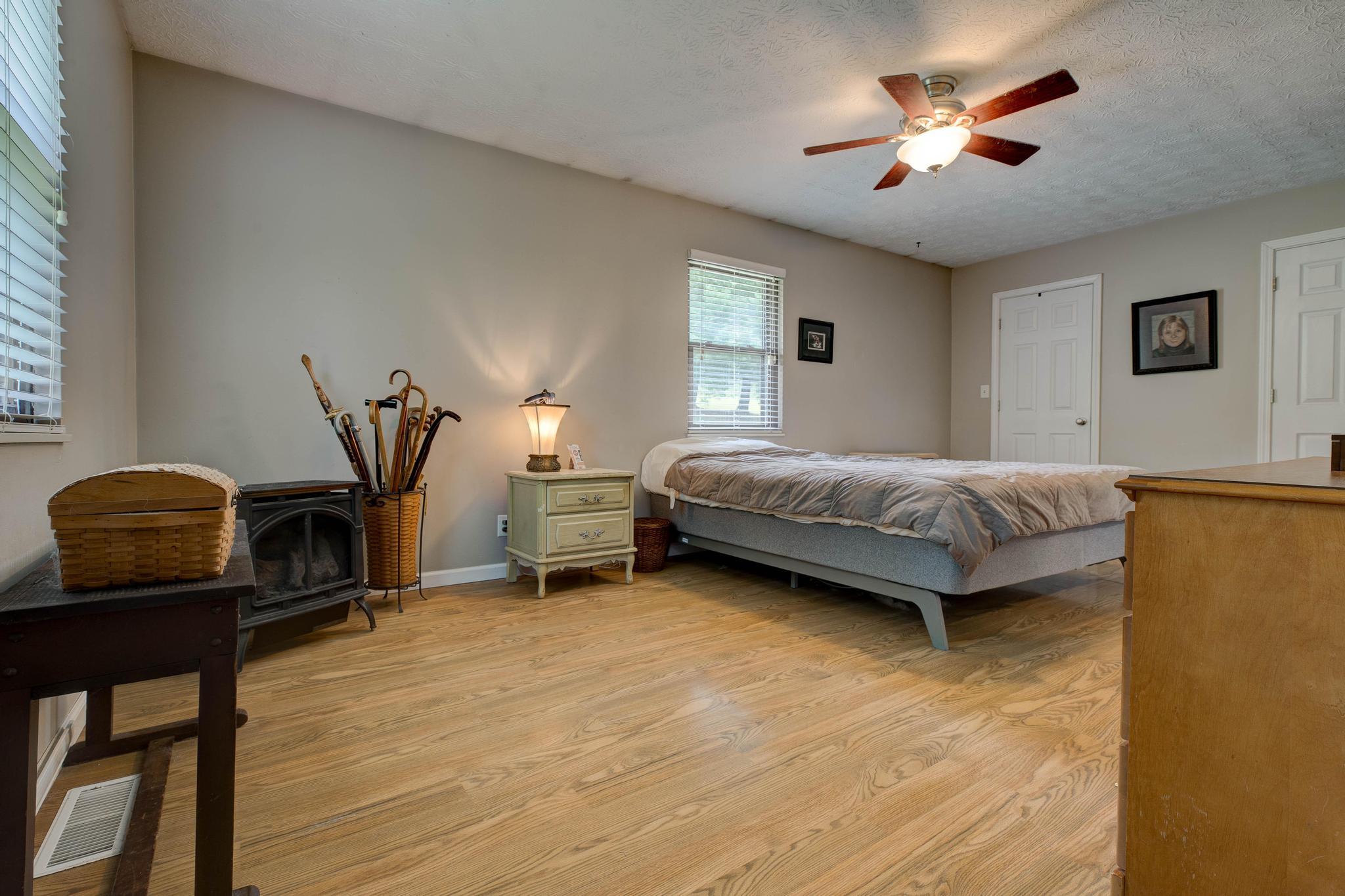 3425 Ky-986 Property Photo 28
