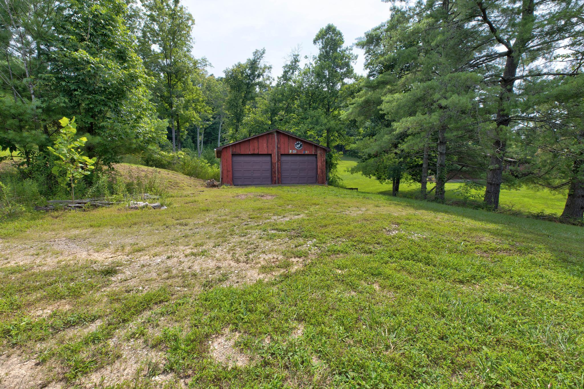 3425 Ky-986 Property Photo 38