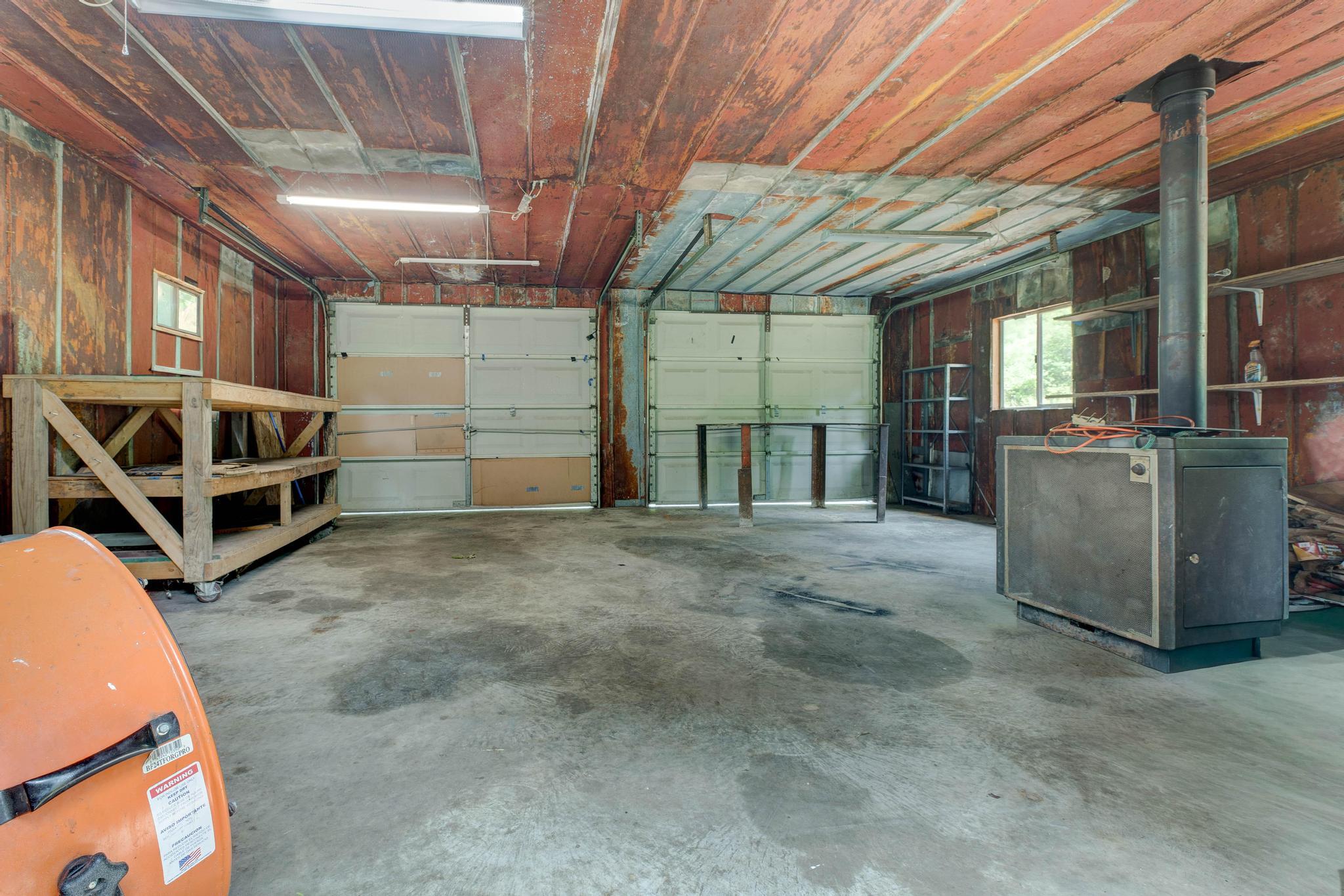 3425 Ky-986 Property Photo 44
