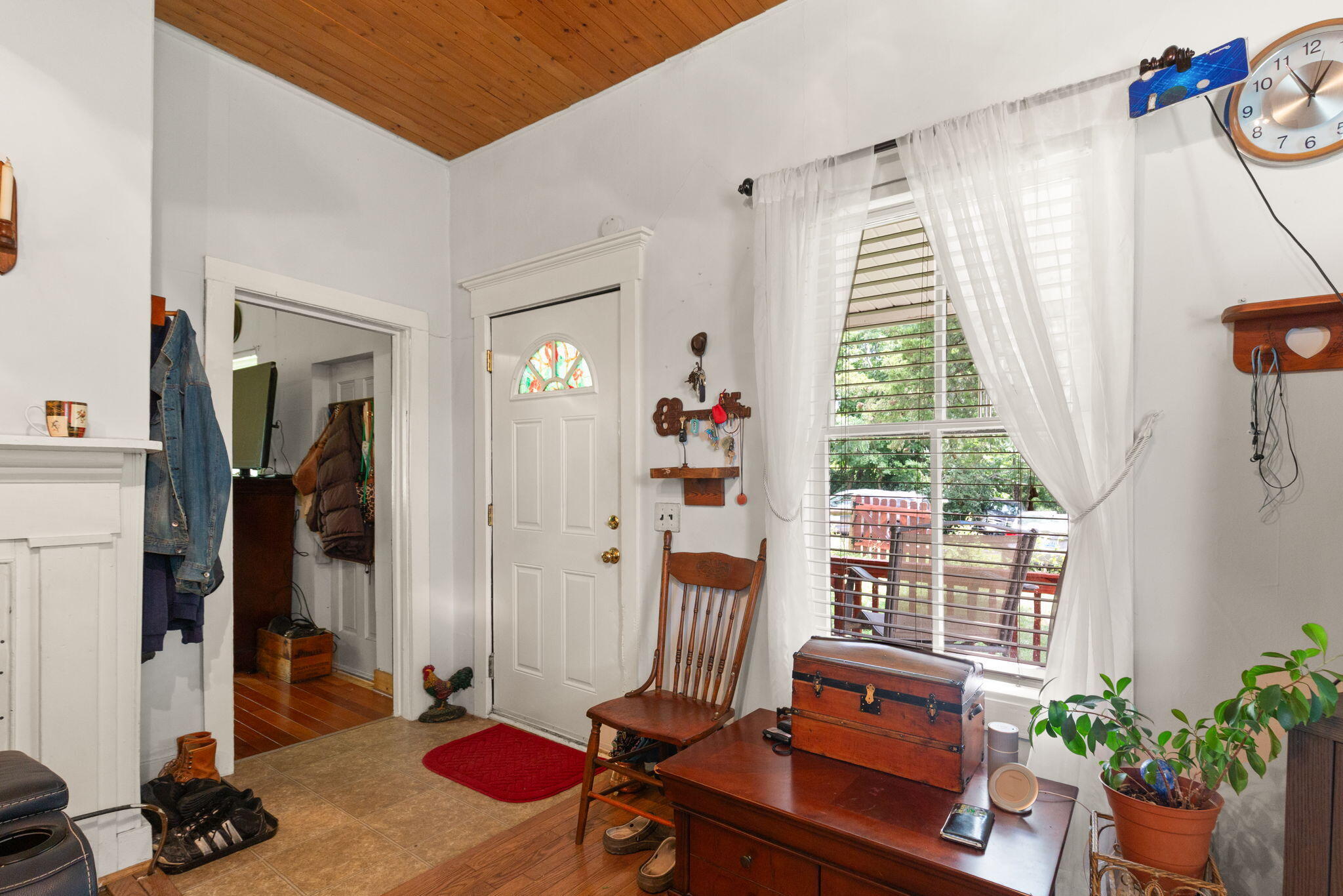 400 N Dividing Ridge Road Property Photo 8