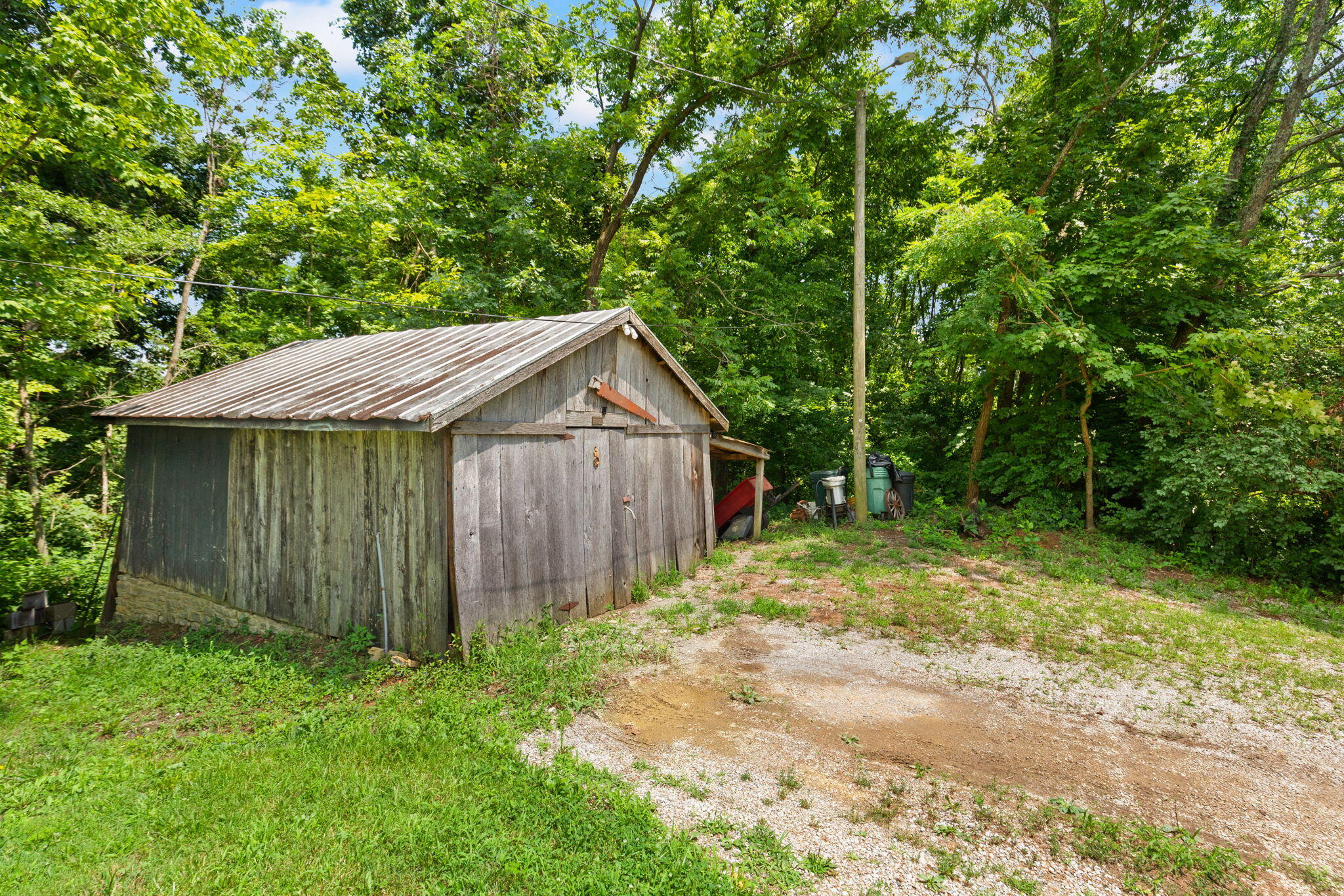 400 N Dividing Ridge Road Property Photo 33