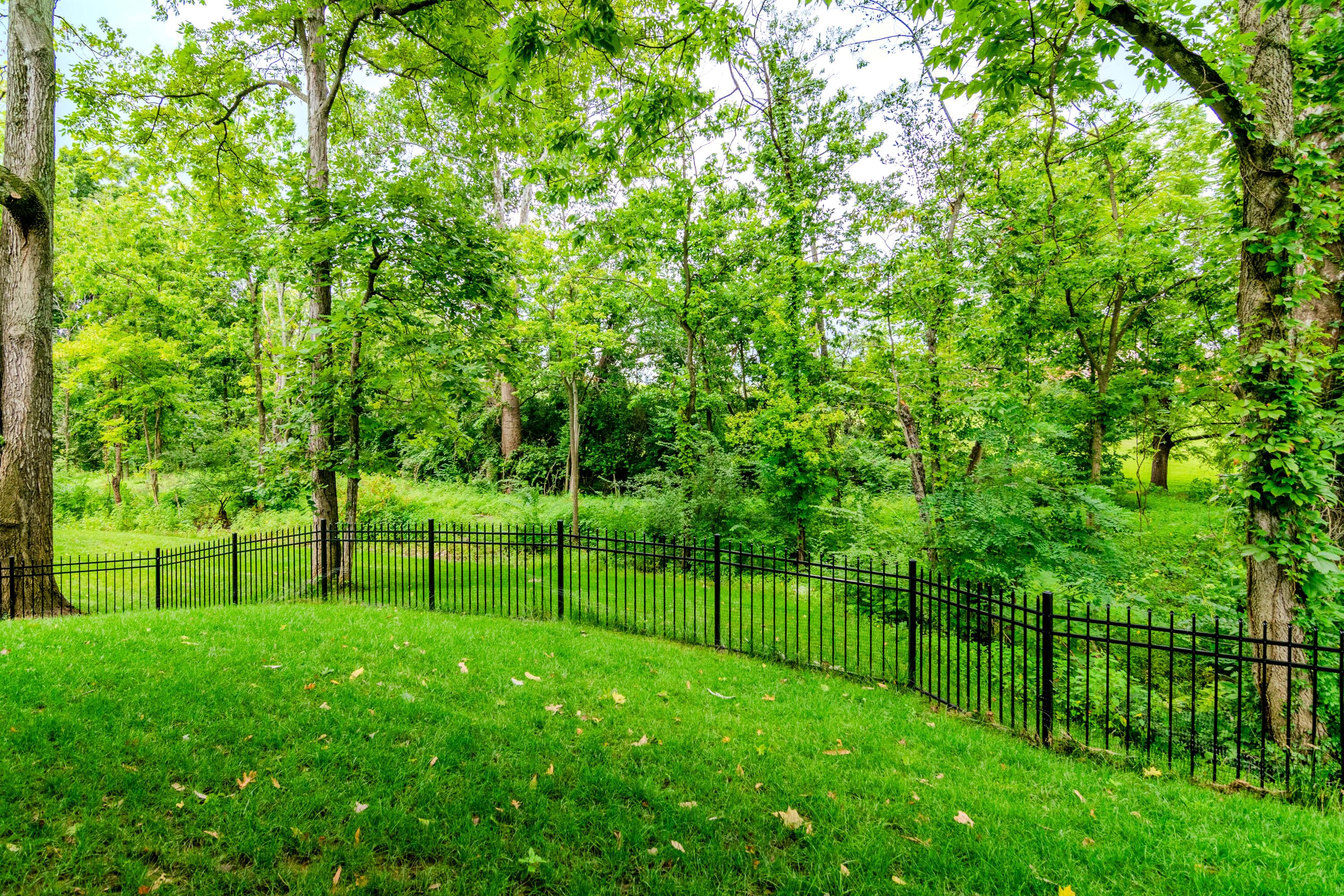 3529 Harper Woods Lane Property Photo 7