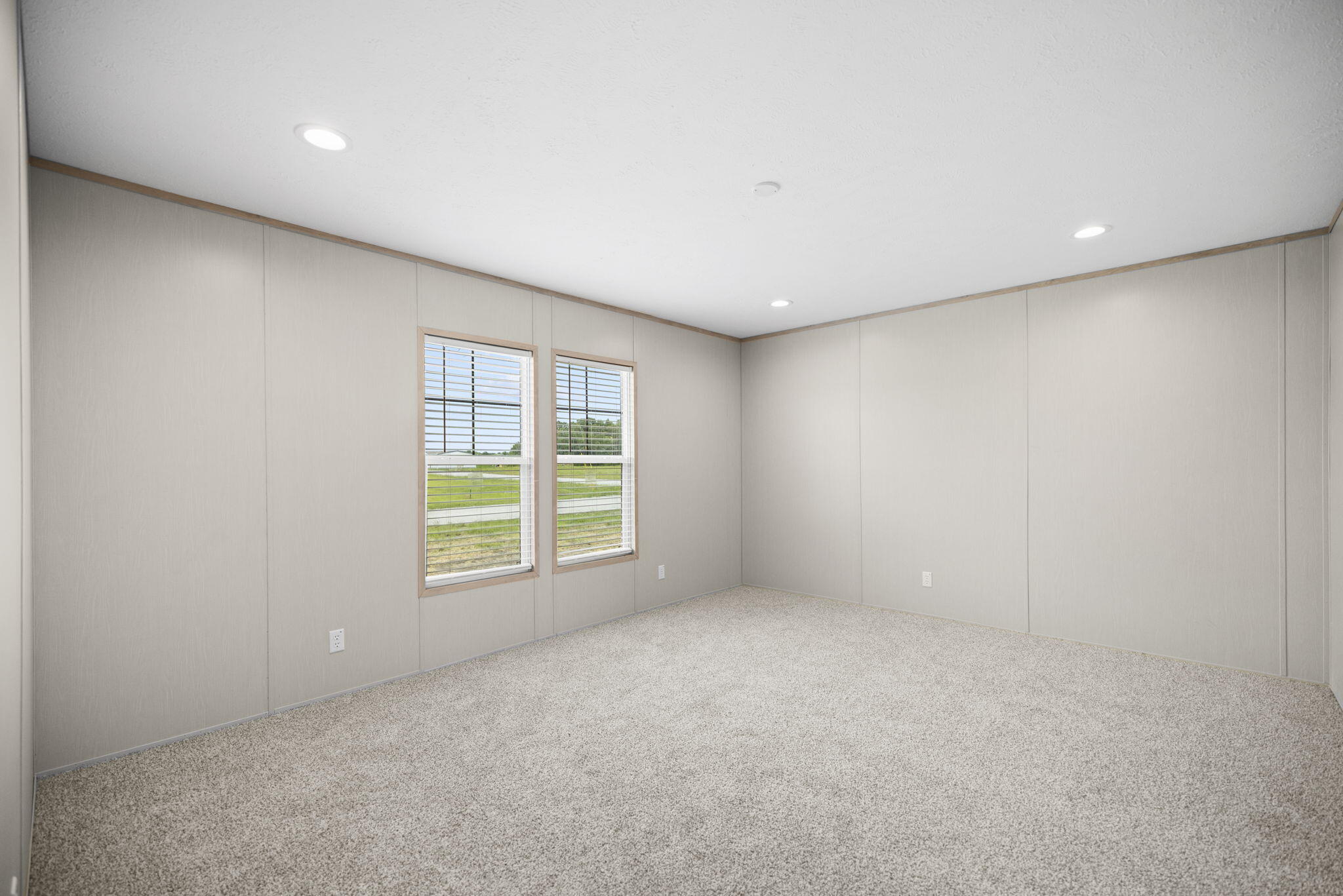 25 Wolf Bend Property Photo 11